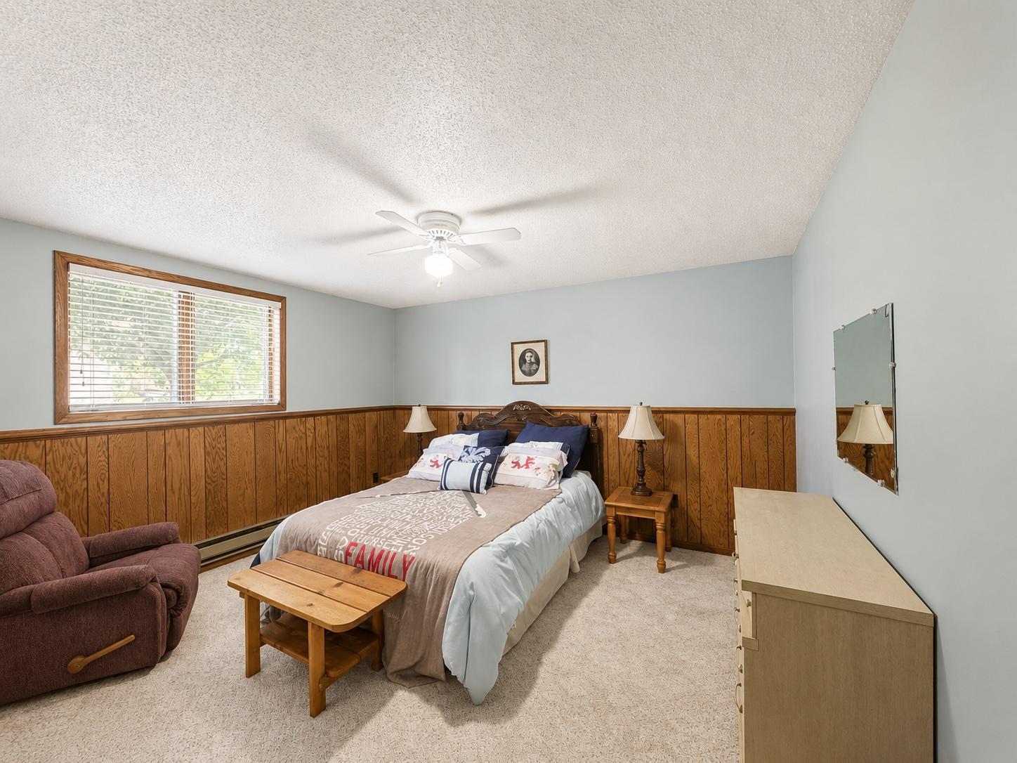 325 2nd Street NW, Hillsboro ND 58045 - Photo 18 of 22