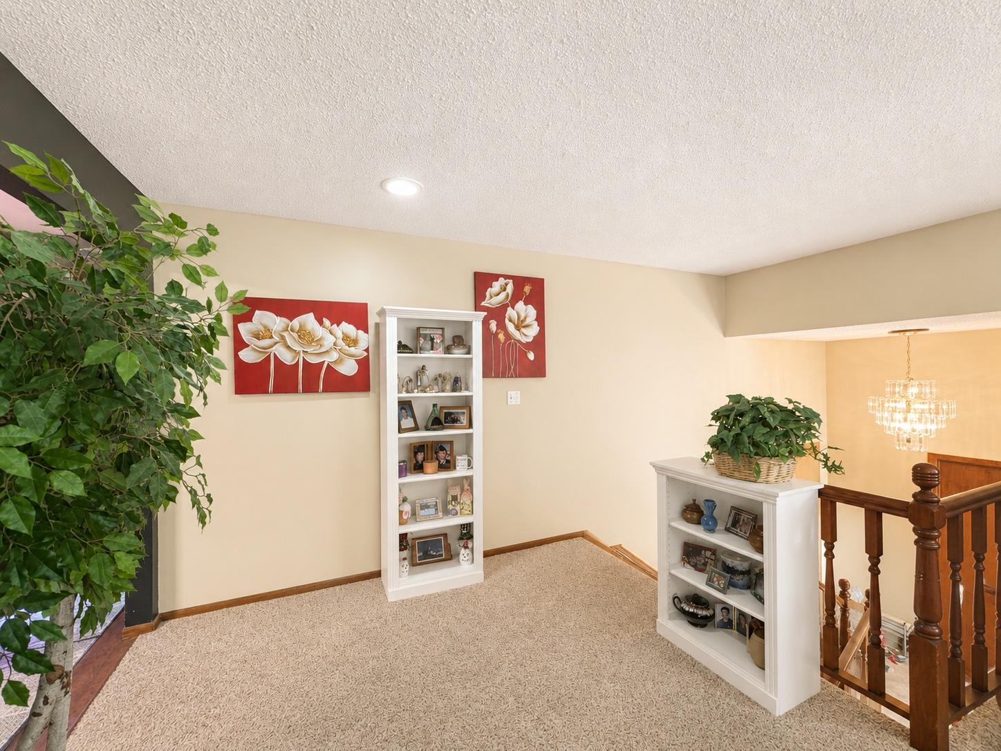 325 2nd Street NW, Hillsboro ND 58045 - Photo 10 of 22