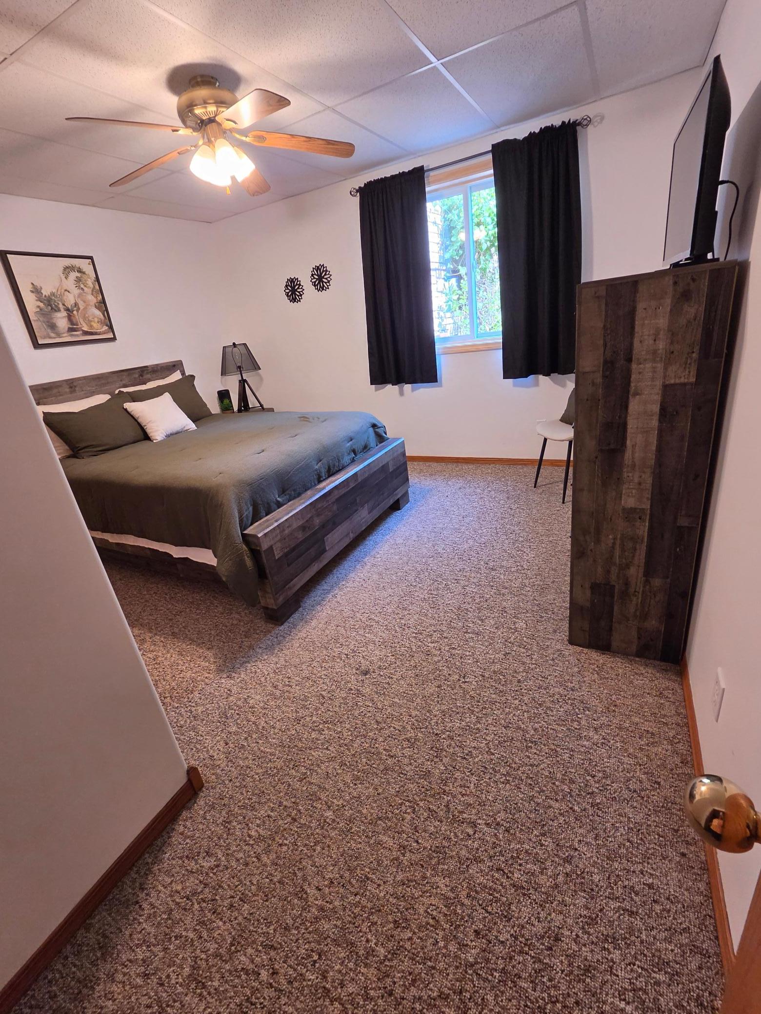 2001 single family home for sale at 1872 State Highway 11 SE in Baudette, MN — 5 bed, 3 bath (photo 23 of 24)