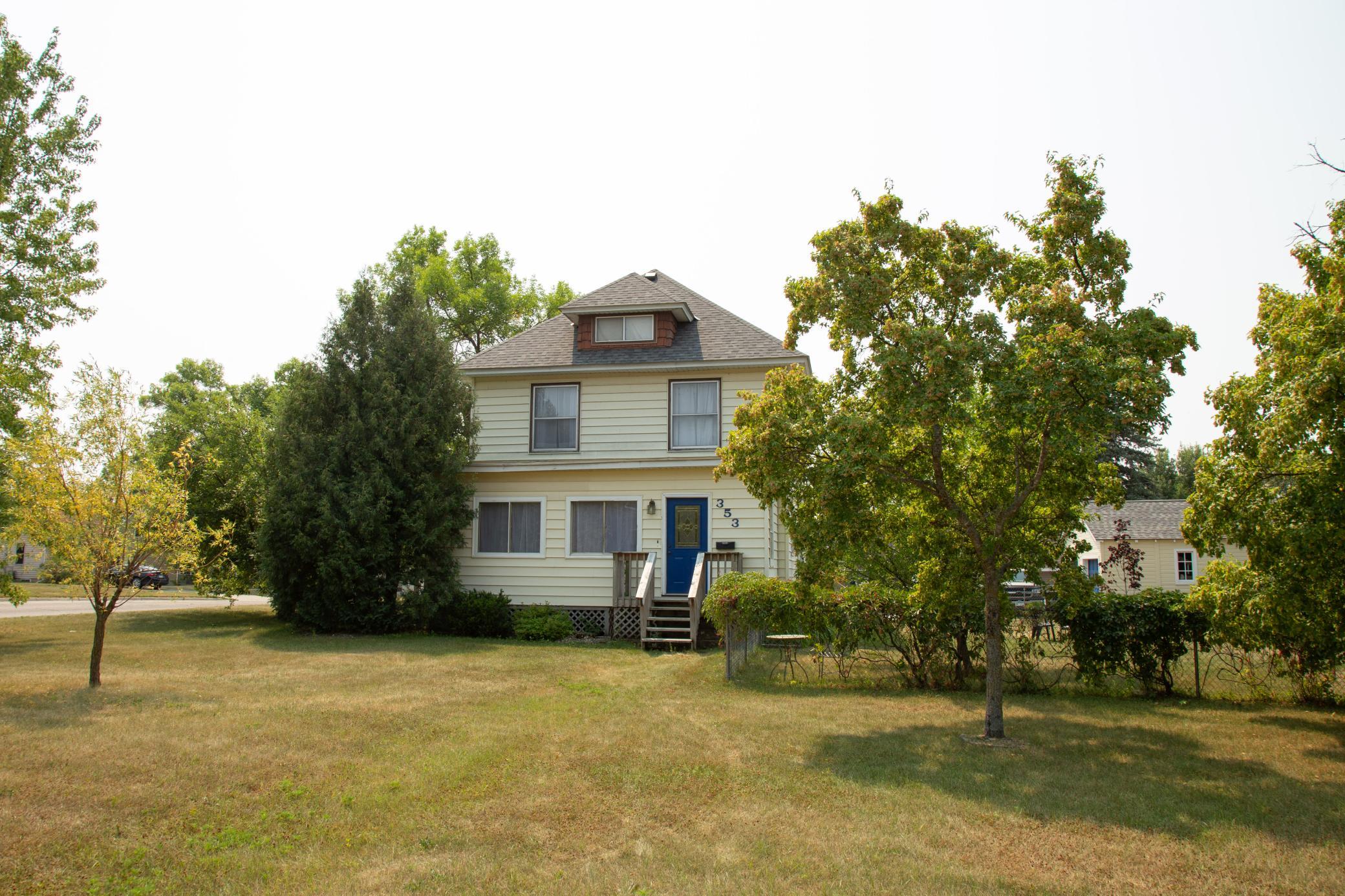 353 Willow Street E, Detroit Lakes MN 56501 - Photo 32 of 34