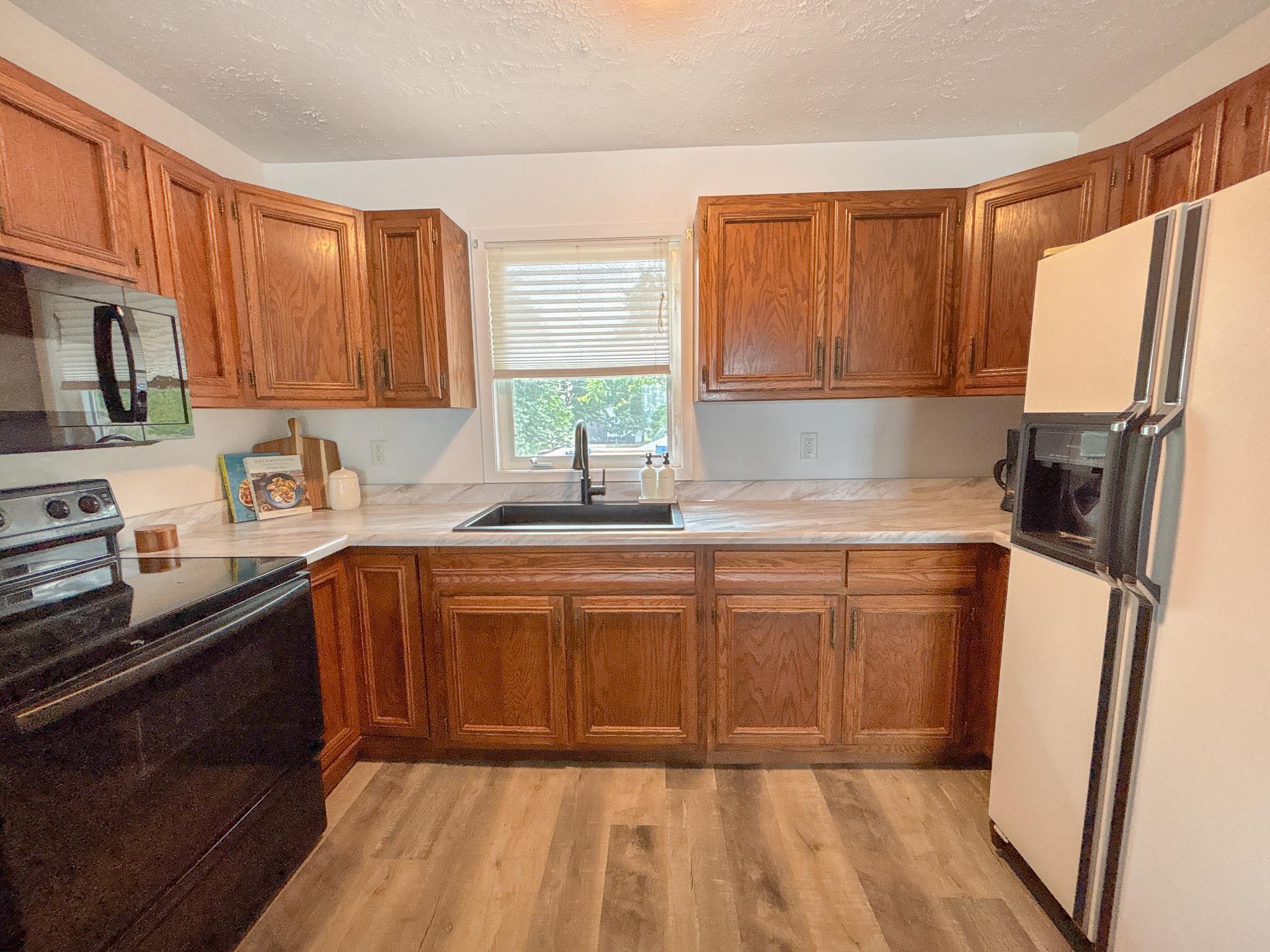 511 E Front Street, Battle Lake MN 56515 - Photo 10 of 75