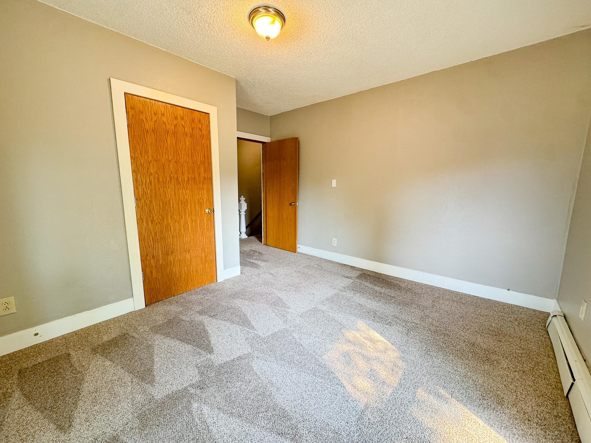 127 E Summit Avenue, Fergus Falls MN 56537 - Photo 23 of 41