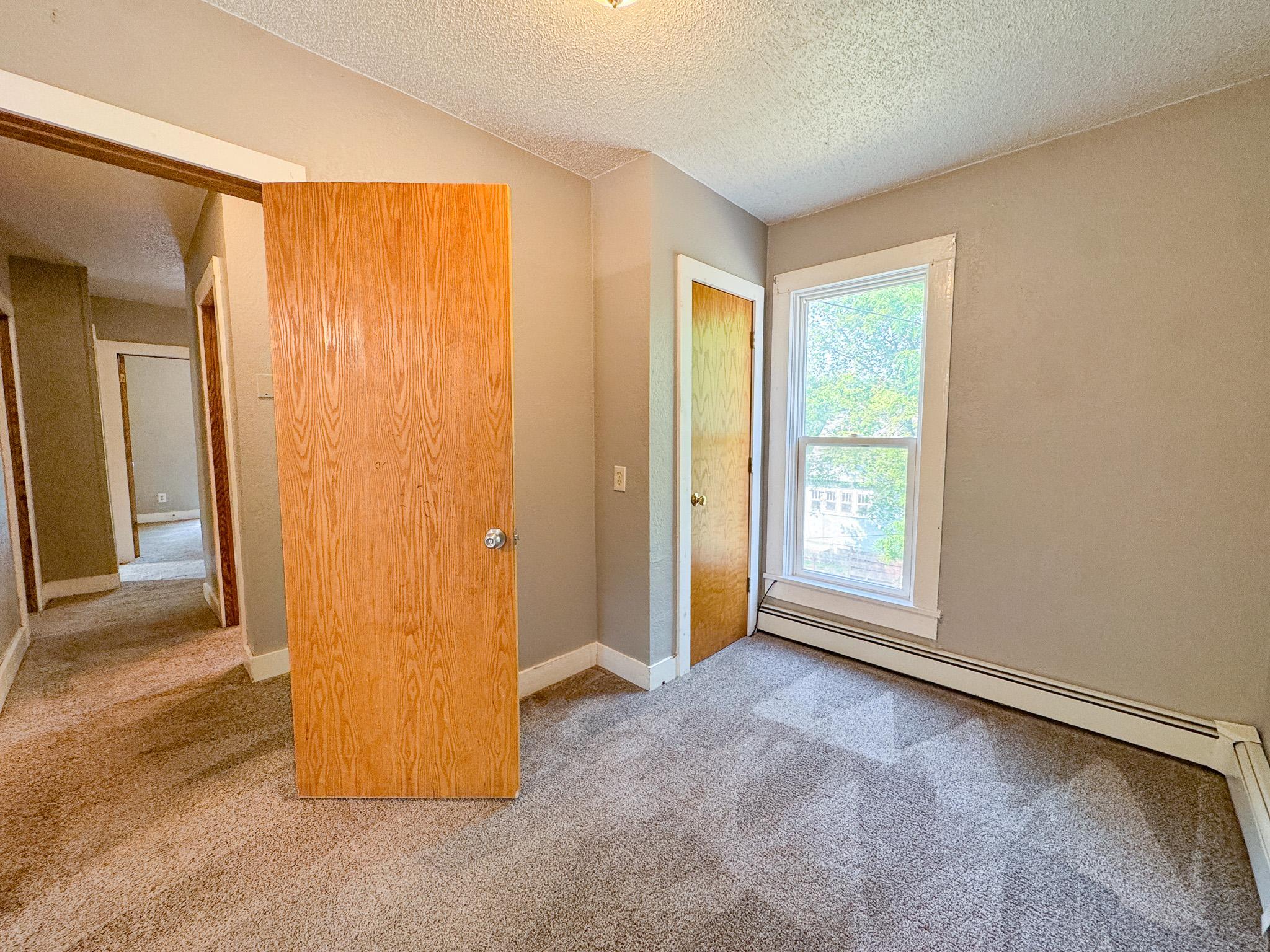 127 E Summit Avenue, Fergus Falls MN 56537 - Photo 30 of 41