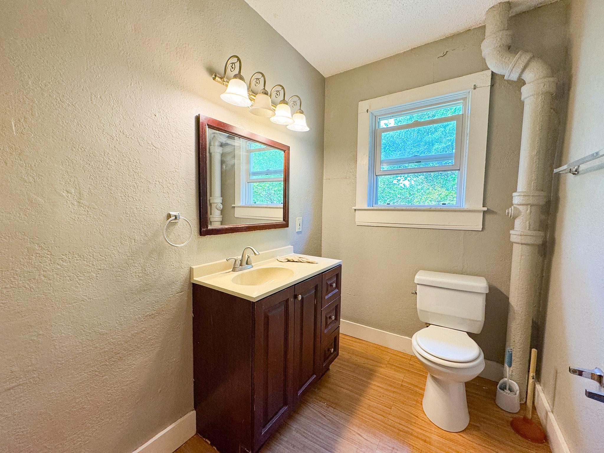 127 E Summit Avenue, Fergus Falls MN 56537 - Photo 32 of 41