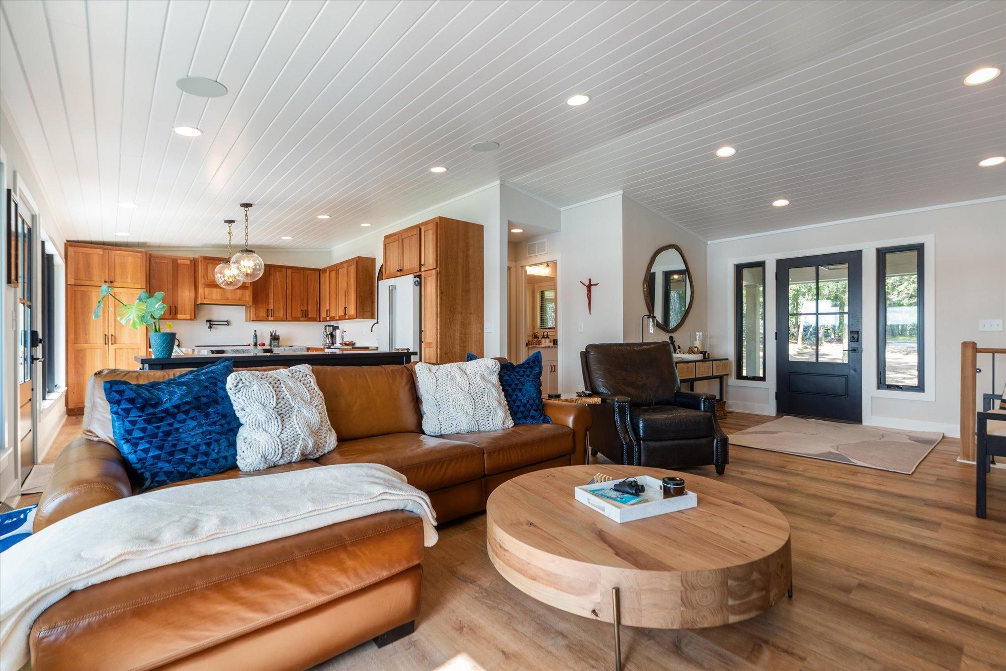 1967 single family home for sale at 16161 Pine Lure Drive in Crosslake, MN — 4 bed, 3 bath (photo 5 of 52)
