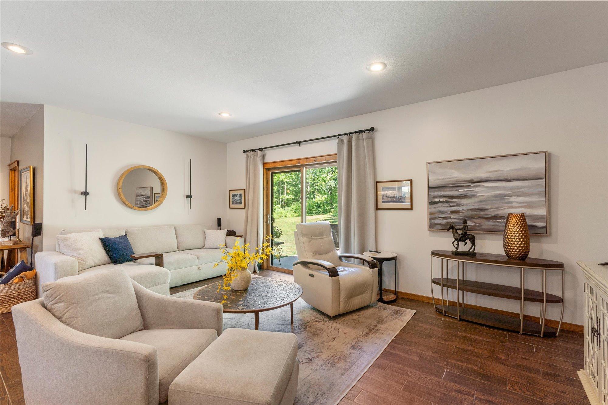 2013 single family home for sale at 33006 Big Pine Hollow Road in Crosslake, MN — 3 bed, 1 bath (photo 11 of 38)