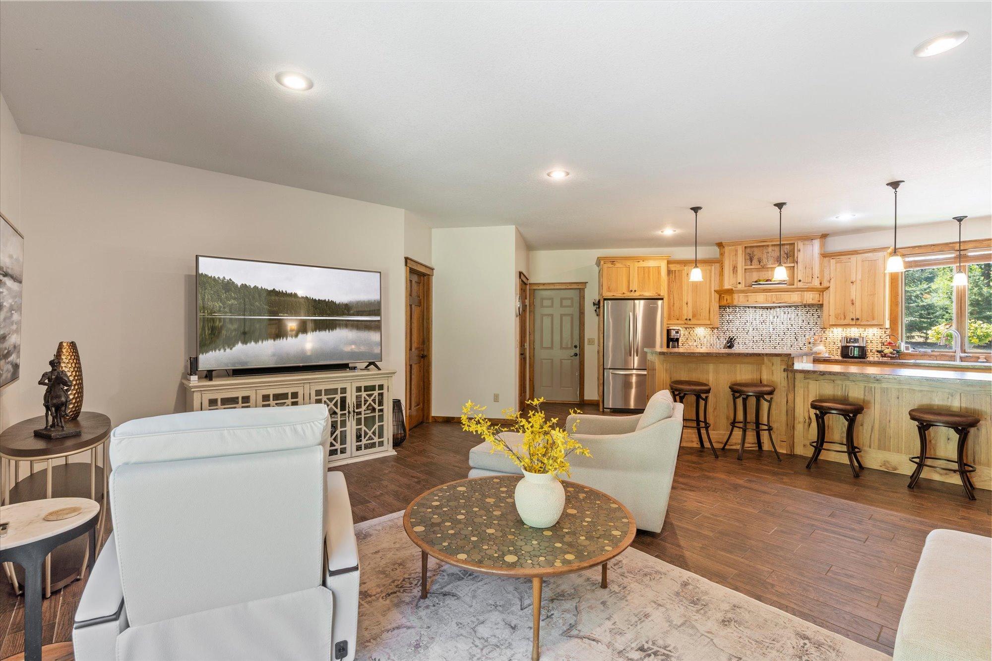 2013 single family home for sale at 33006 Big Pine Hollow Road in Crosslake, MN — 3 bed, 1 bath (photo 12 of 38)