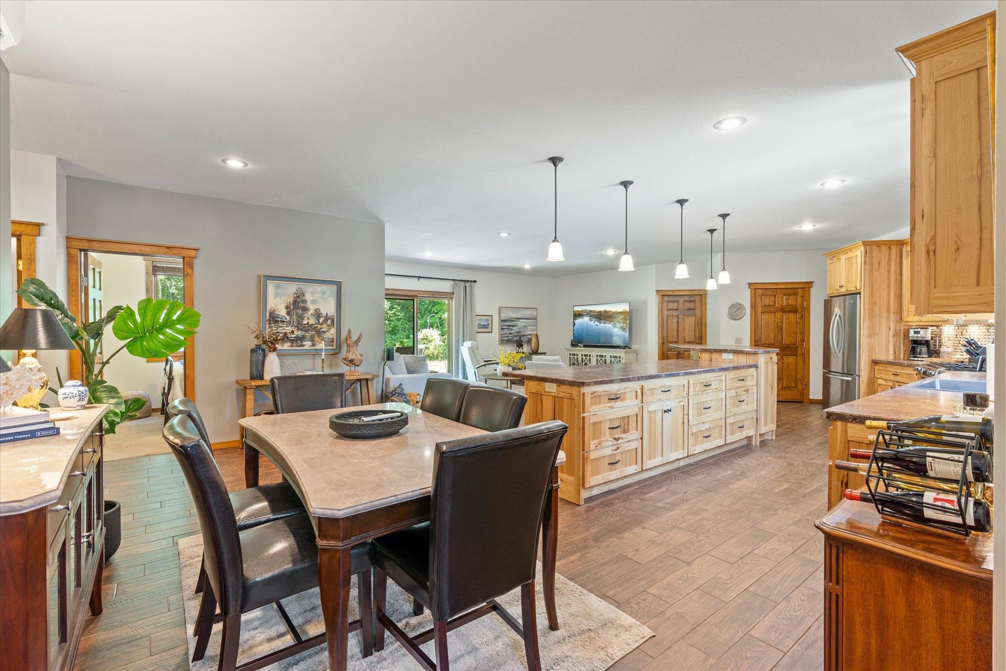 2013 single family home for sale at 33006 Big Pine Hollow Road in Crosslake, MN — 3 bed, 1 bath (photo 3 of 38)