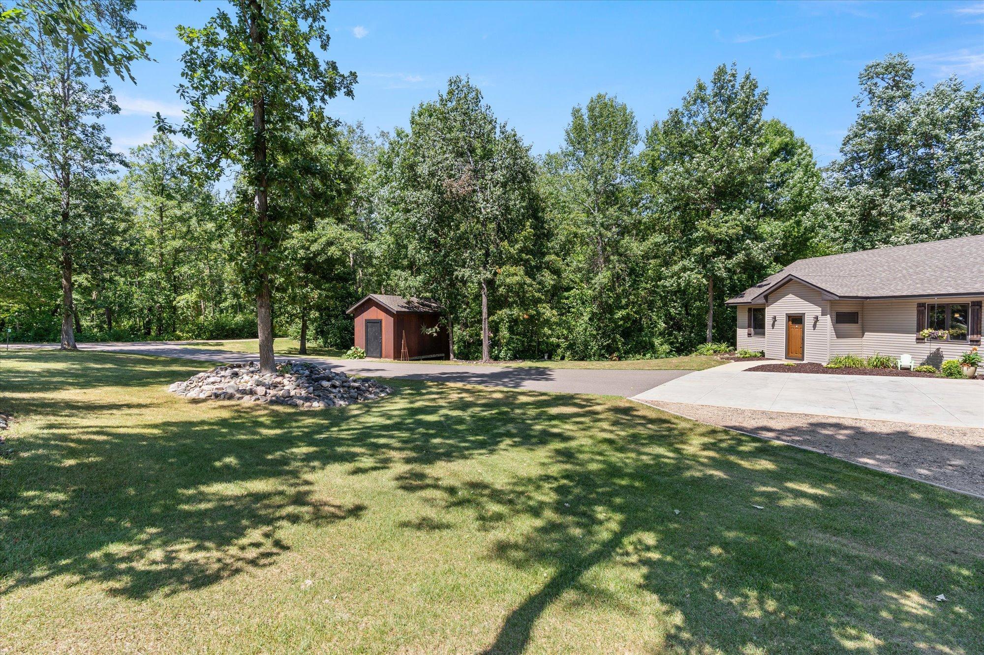 2013 single family home for sale at 33006 Big Pine Hollow Road in Crosslake, MN — 3 bed, 1 bath (photo 24 of 38)
