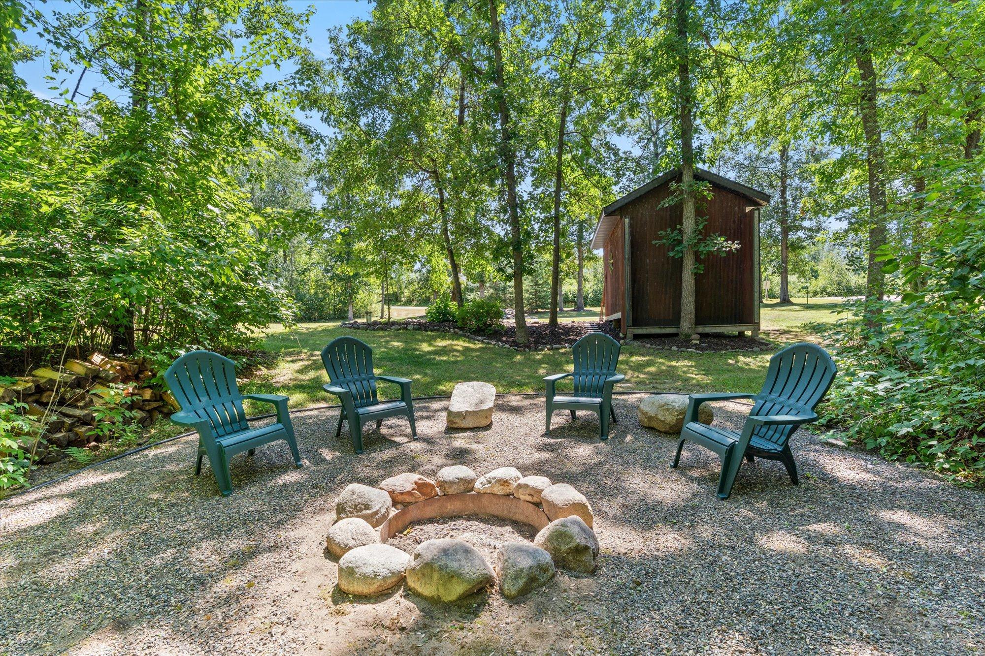 2013 single family home for sale at 33006 Big Pine Hollow Road in Crosslake, MN — 3 bed, 1 bath (photo 26 of 38)
