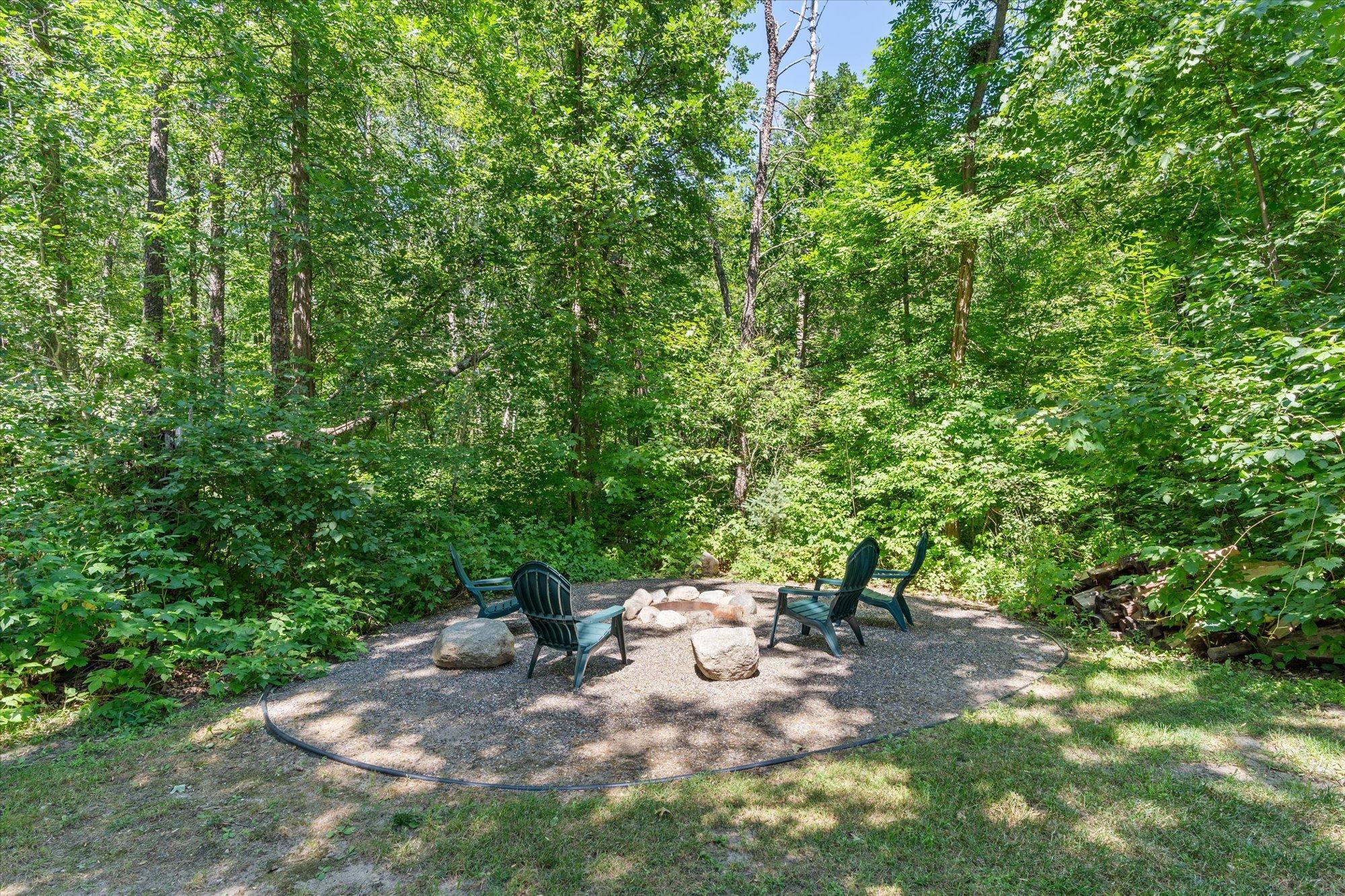 2013 single family home for sale at 33006 Big Pine Hollow Road in Crosslake, MN — 3 bed, 1 bath (photo 27 of 38)
