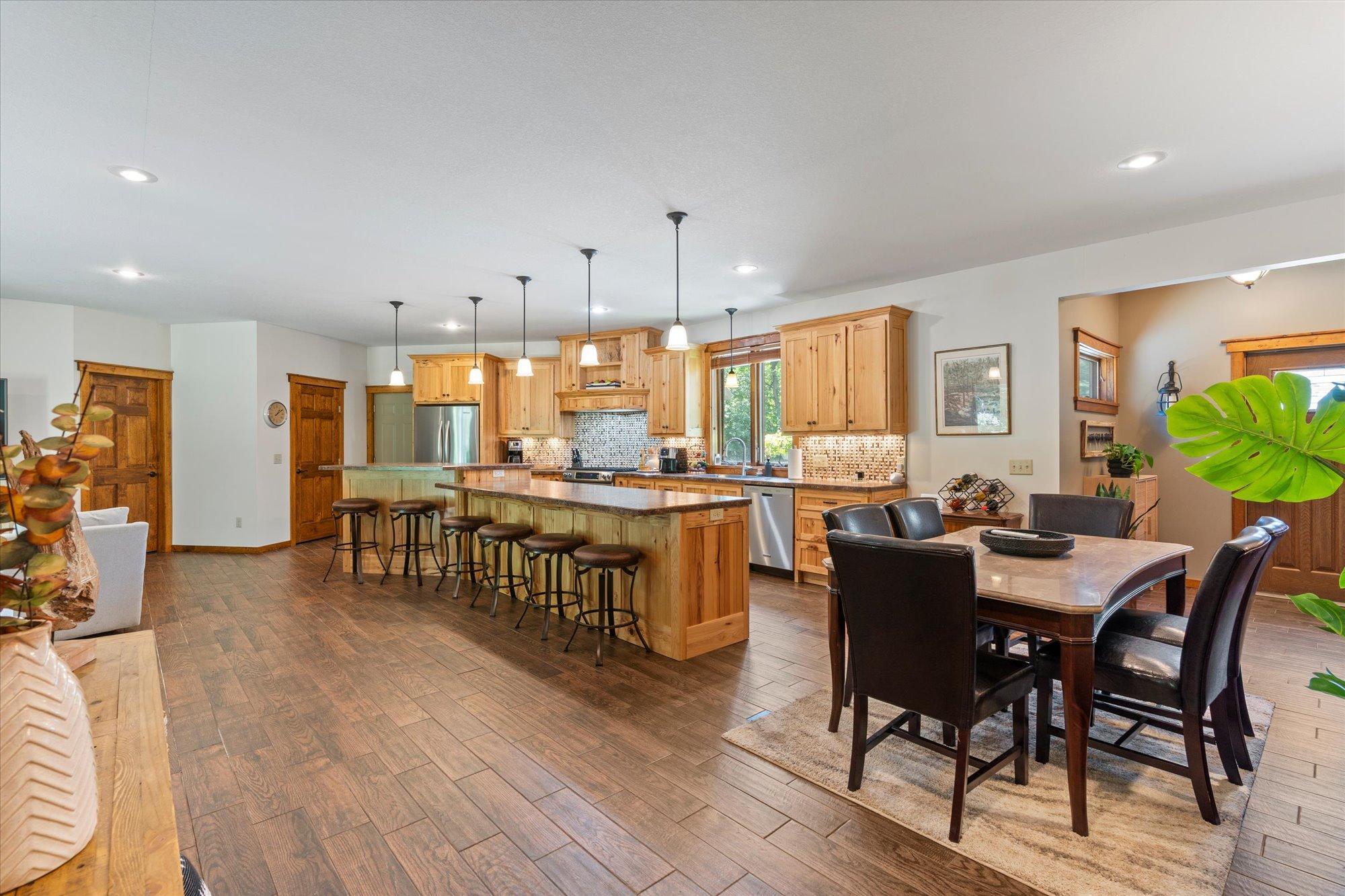 2013 single family home for sale at 33006 Big Pine Hollow Road in Crosslake, MN — 3 bed, 1 bath (photo 4 of 38)