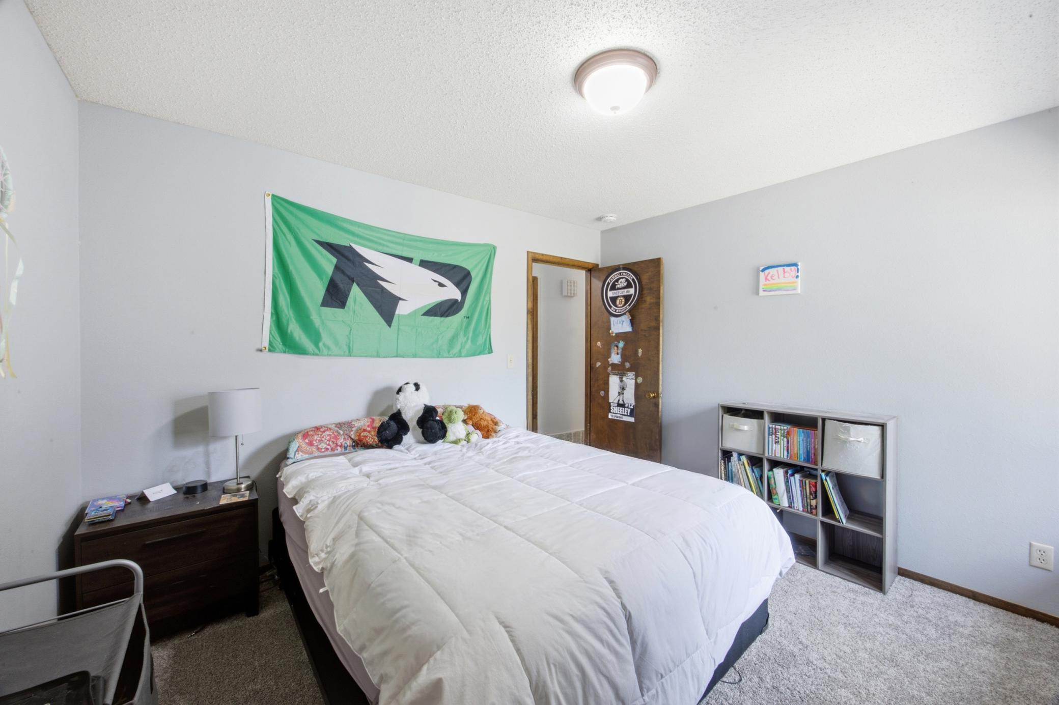 186 Prairiewood Drive S, Fargo ND 58103 - Photo 25 of 57
