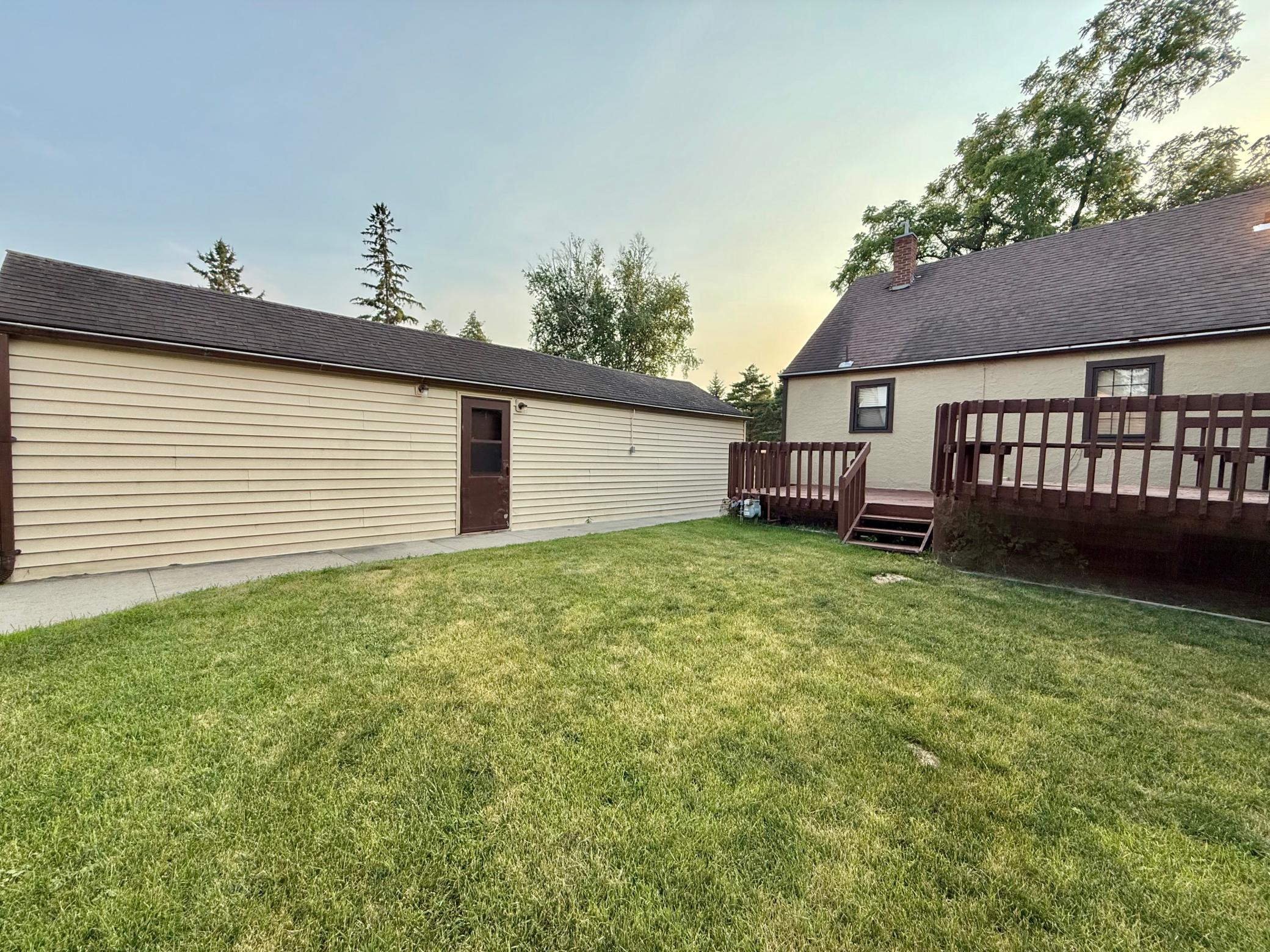 1935 single family home for sale at 618 Dewey Avenue N in Thief River Falls, MN — 3 bed, 2 bath (photo 33 of 38)