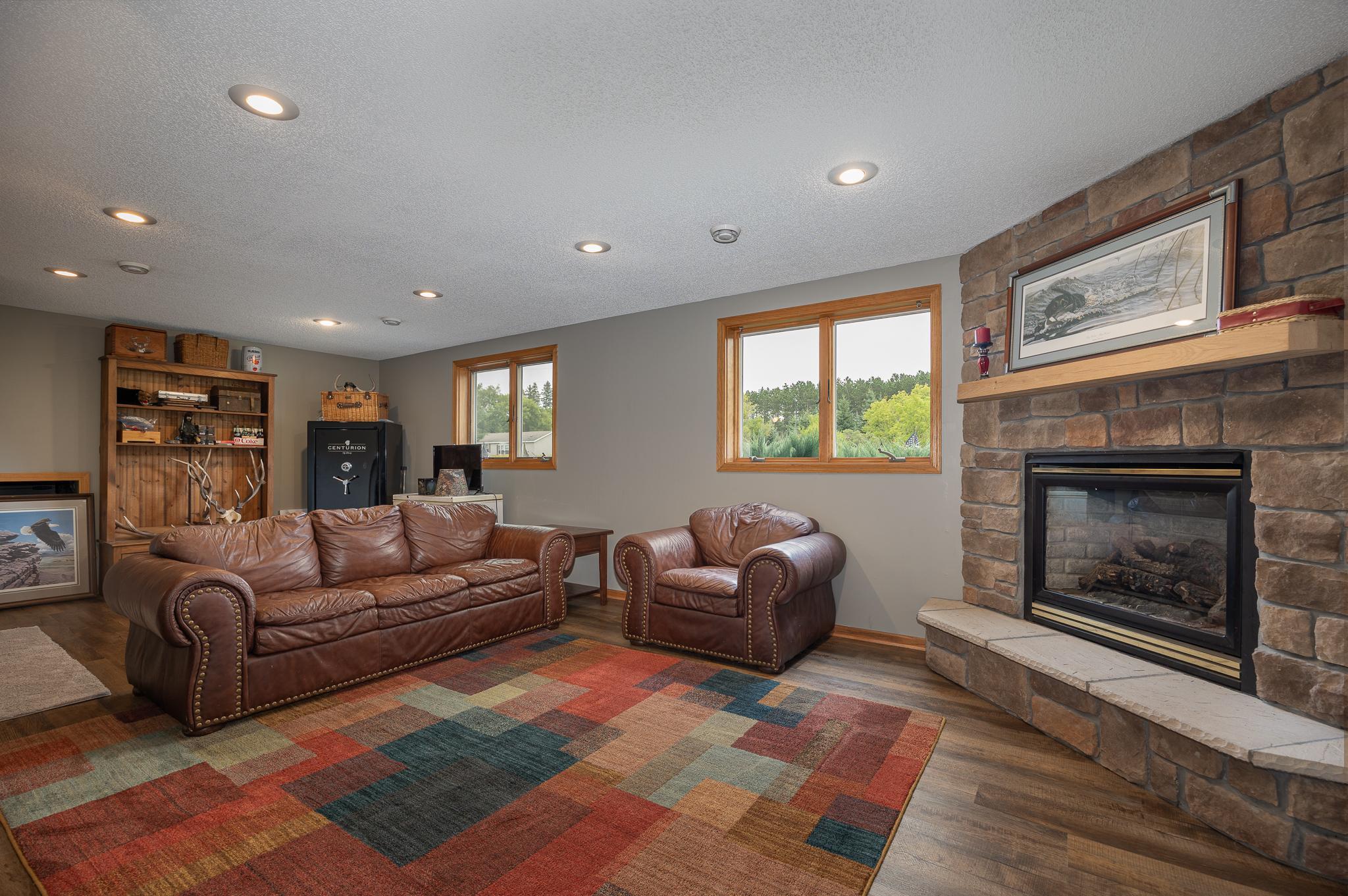2004 single family home for sale at 307 Colleen Street SE in Remer, MN — 3 bed, 2 bath (photo 2 of 31)
