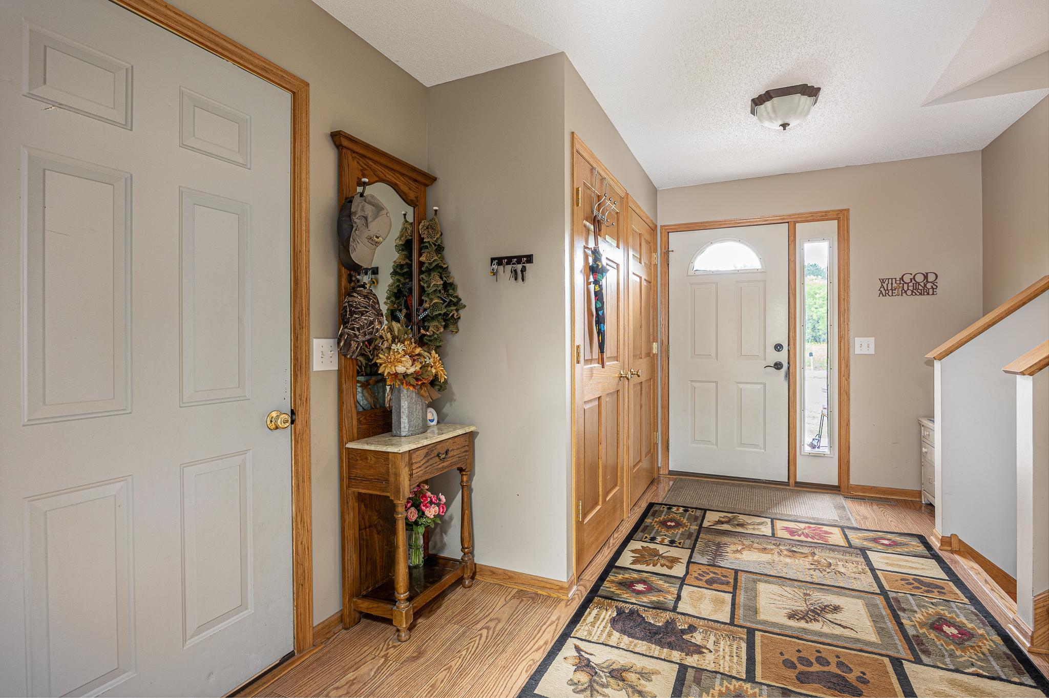 2004 single family home for sale at 307 Colleen Street SE in Remer, MN — 3 bed, 2 bath (photo 6 of 31)