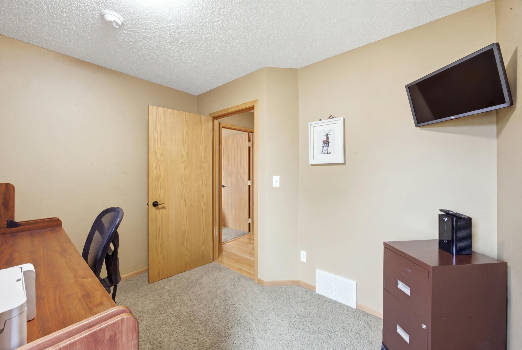 3950 10th Street N, Fargo ND 58102 - Photo 20 of 28