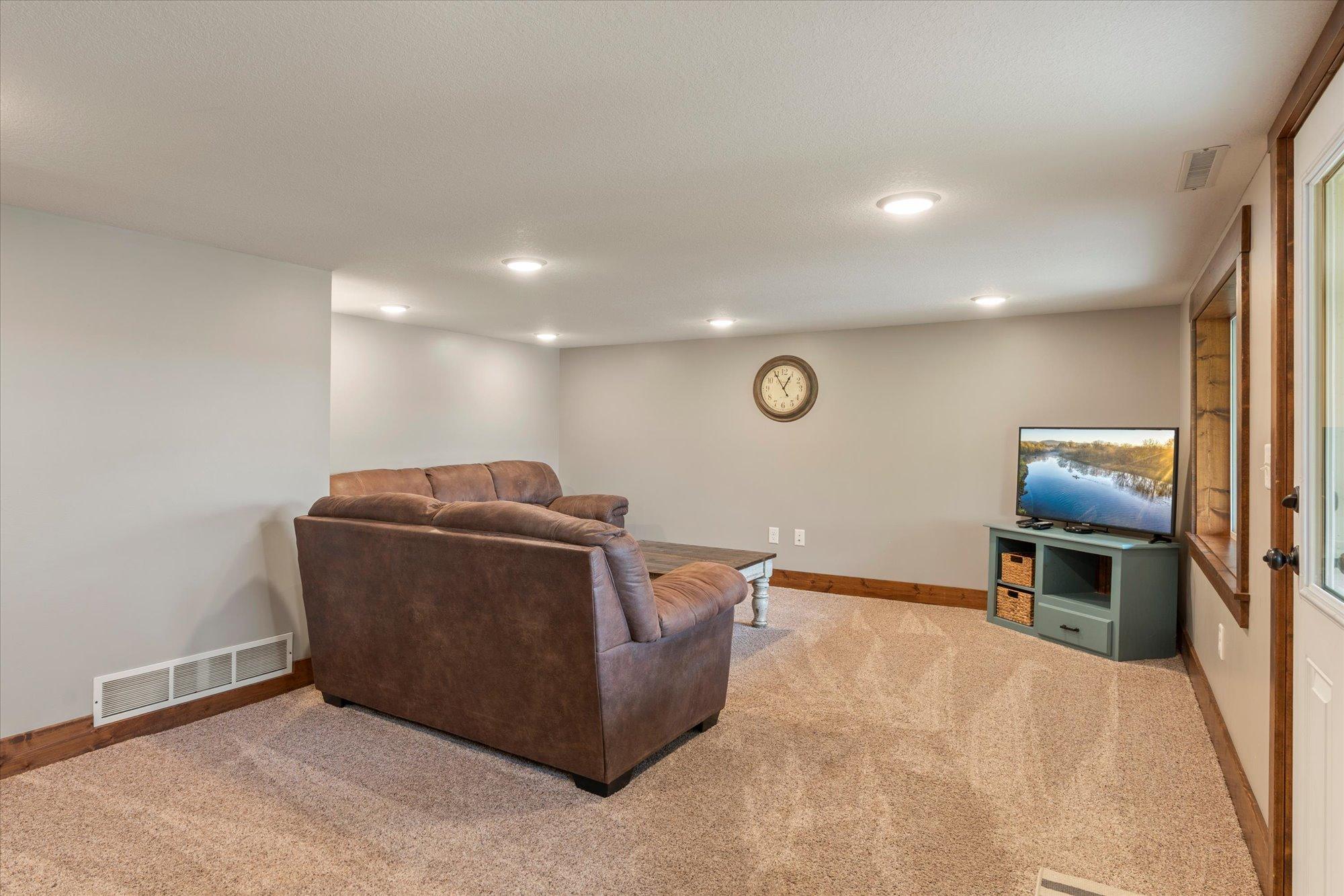 36516 Tamarack Trail, Crosslake MN 56442 - Photo 16 of 34