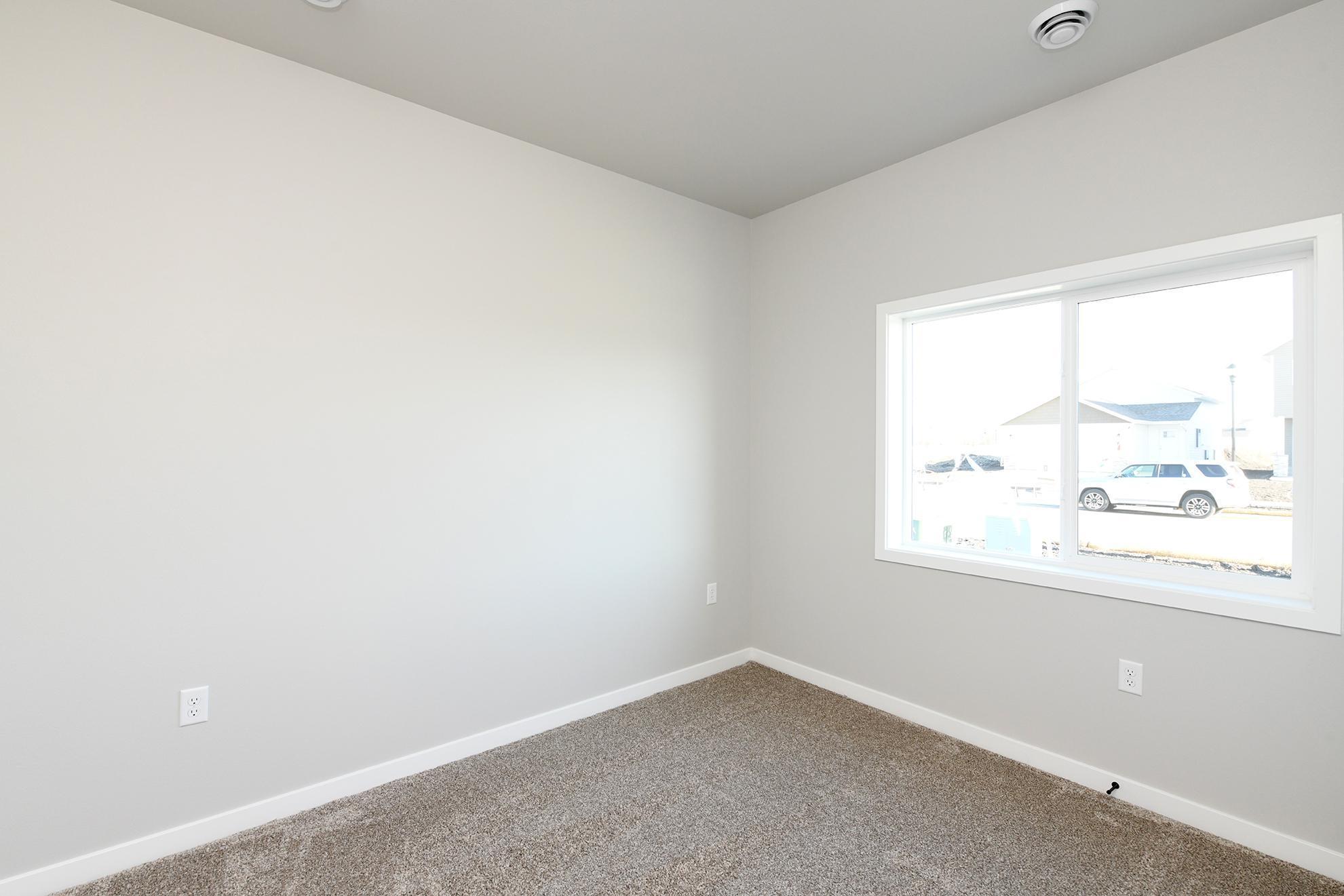 7030 65 Street S, Horace ND 58047 - Photo 16 of 25