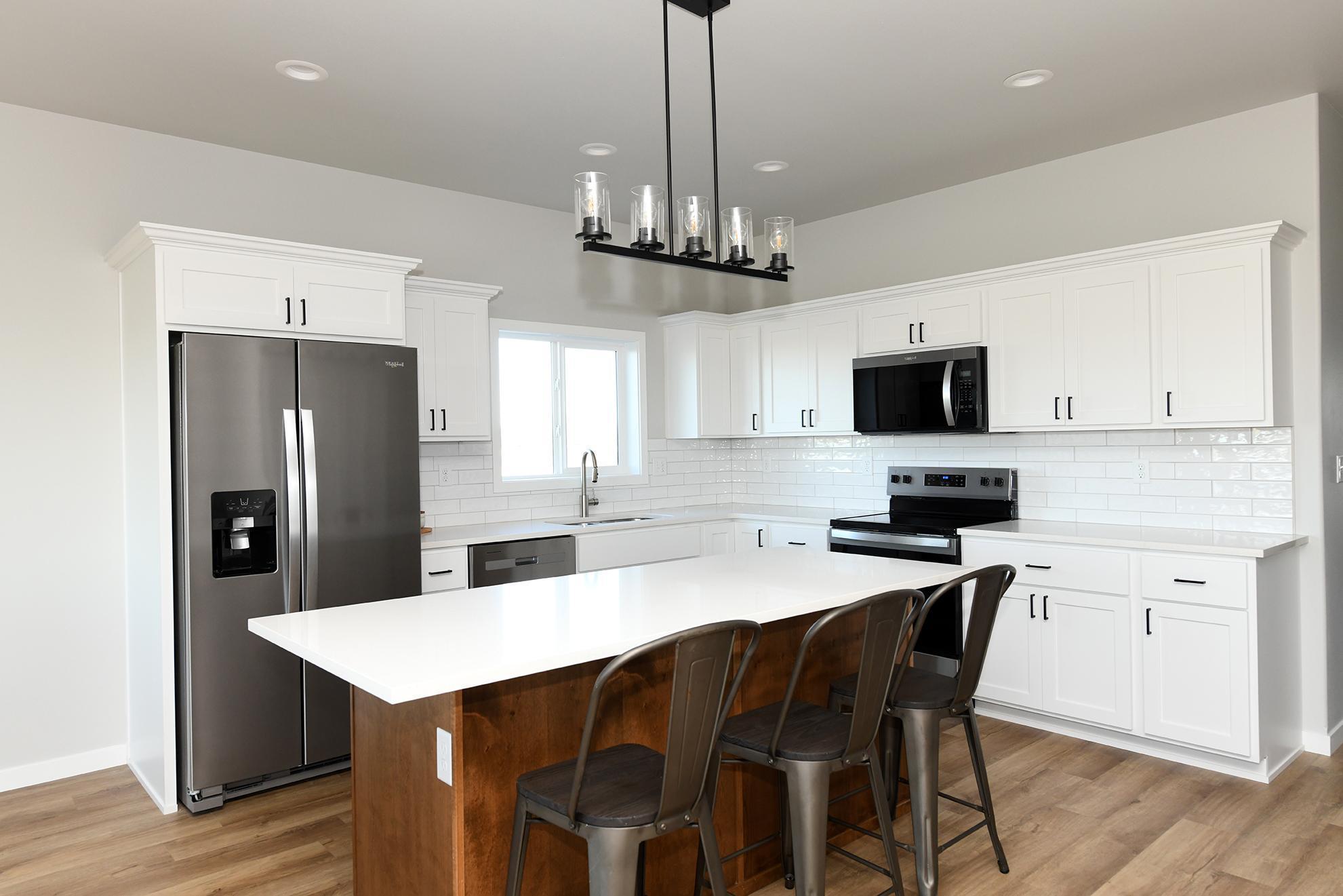 7030 65 Street S, Horace ND 58047 - Photo 4 of 25