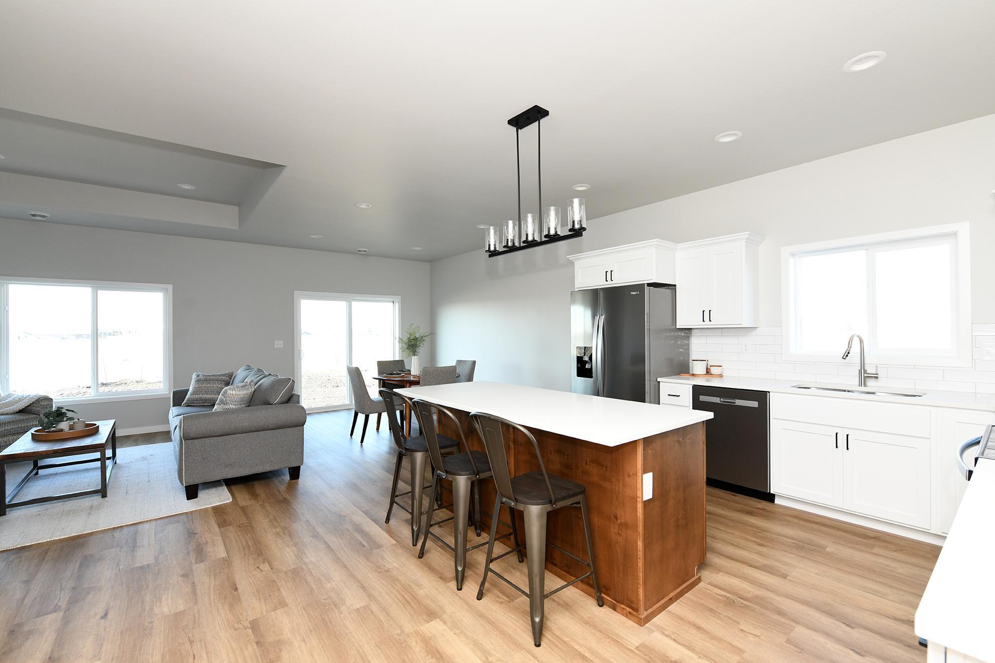 7030 65 Street S, Horace ND 58047 - Photo 6 of 25