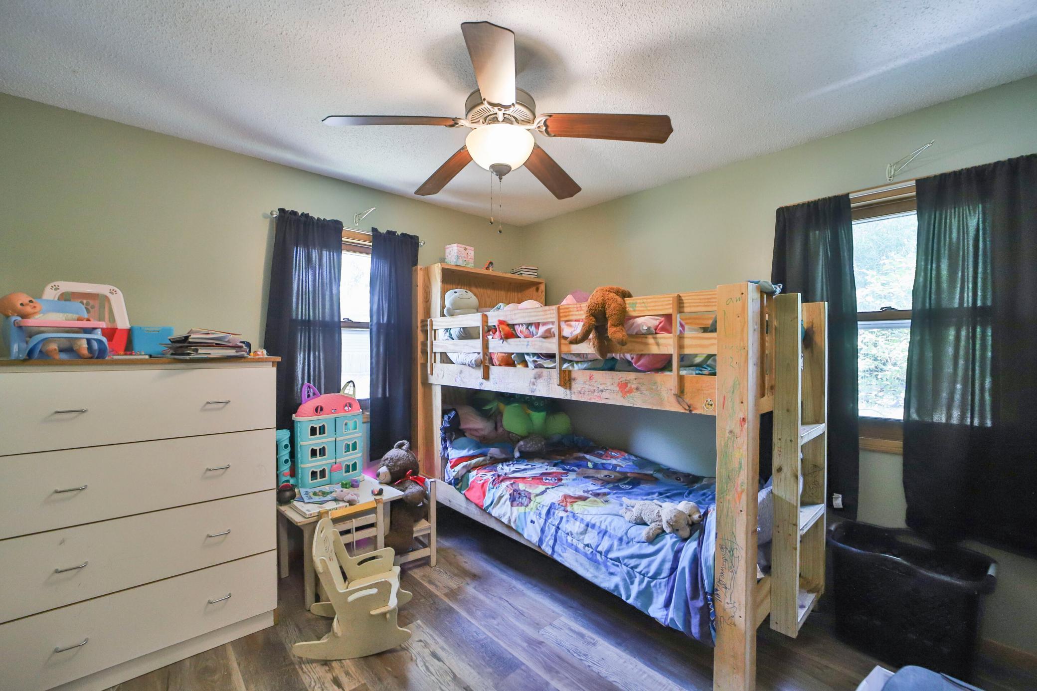 1959 single family home for sale at 505 G Street NE in Brainerd, MN — 4 bed, 2 bath (photo 20 of 40)