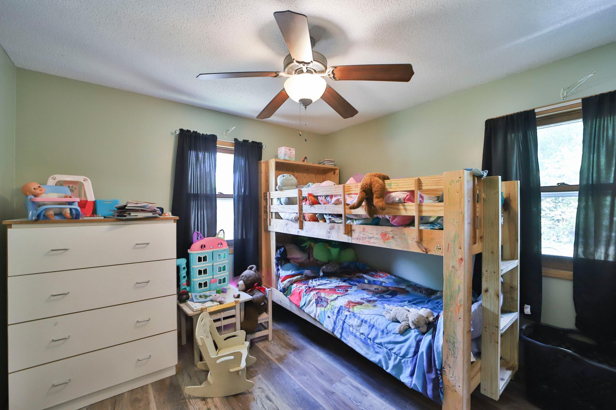 1959 single family home for sale at 505 G Street NE in Brainerd, MN — 4 bed, 2 bath (photo 22 of 40)
