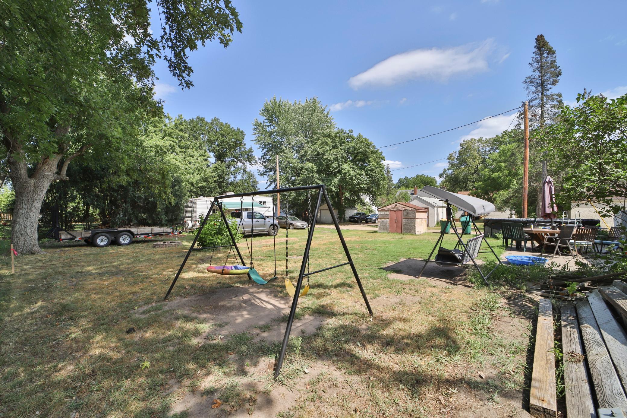1959 single family home for sale at 505 G Street NE in Brainerd, MN — 4 bed, 2 bath (photo 37 of 40)