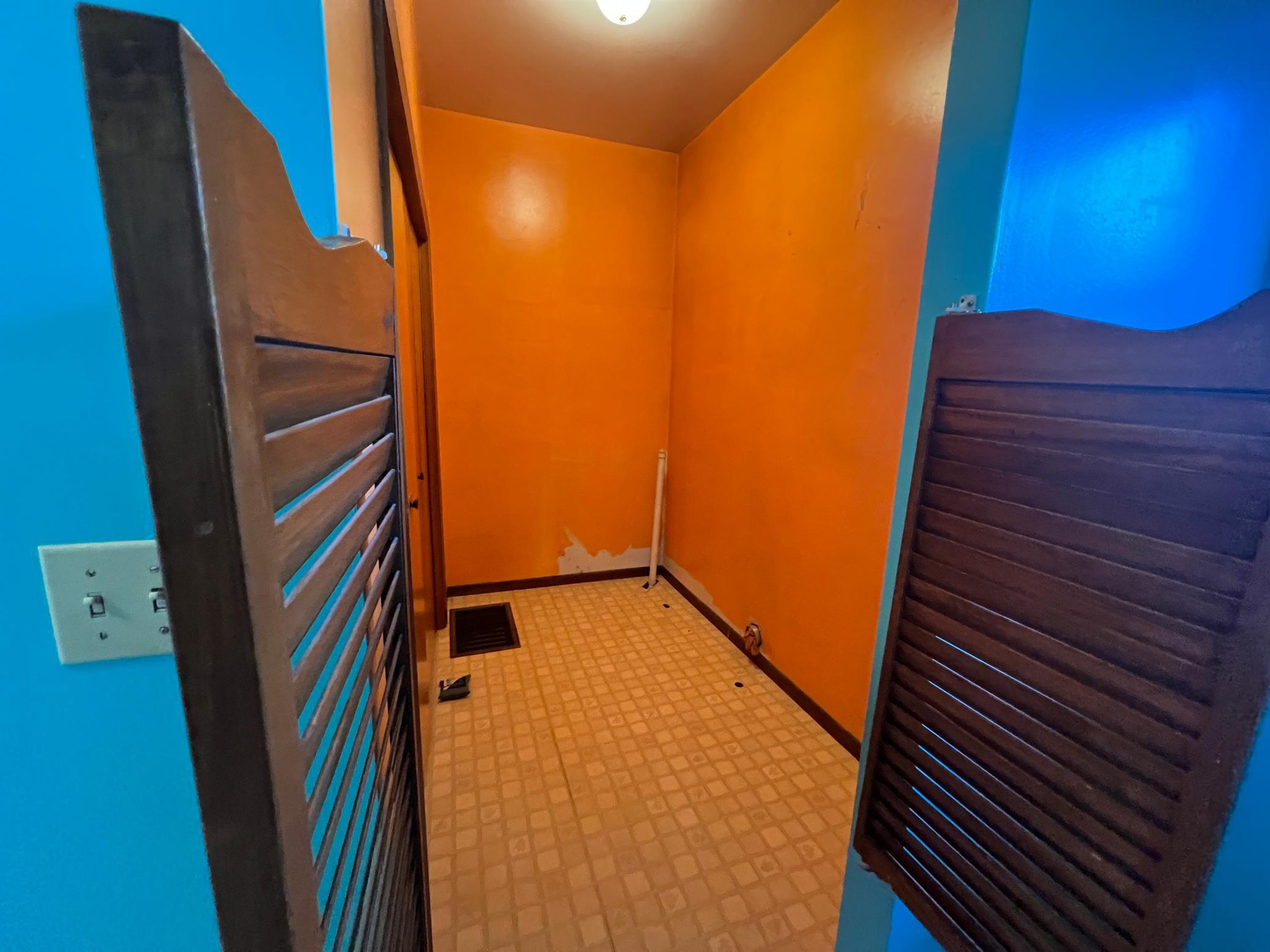 1938 single family home for sale at 10441 County Road 14 in Binford, ND — 4 bed, 1 bath (photo 41 of 94)