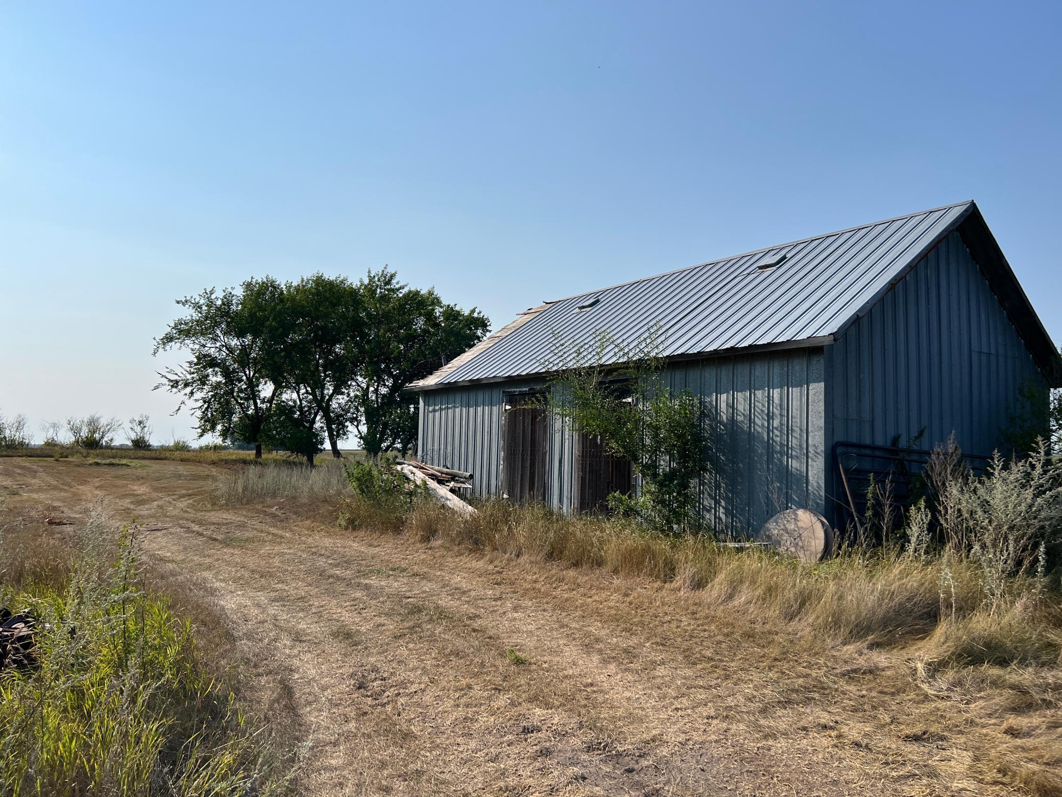 1938 single family home for sale at 10441 County Road 14 in Binford, ND — 4 bed, 1 bath (photo 66 of 94)