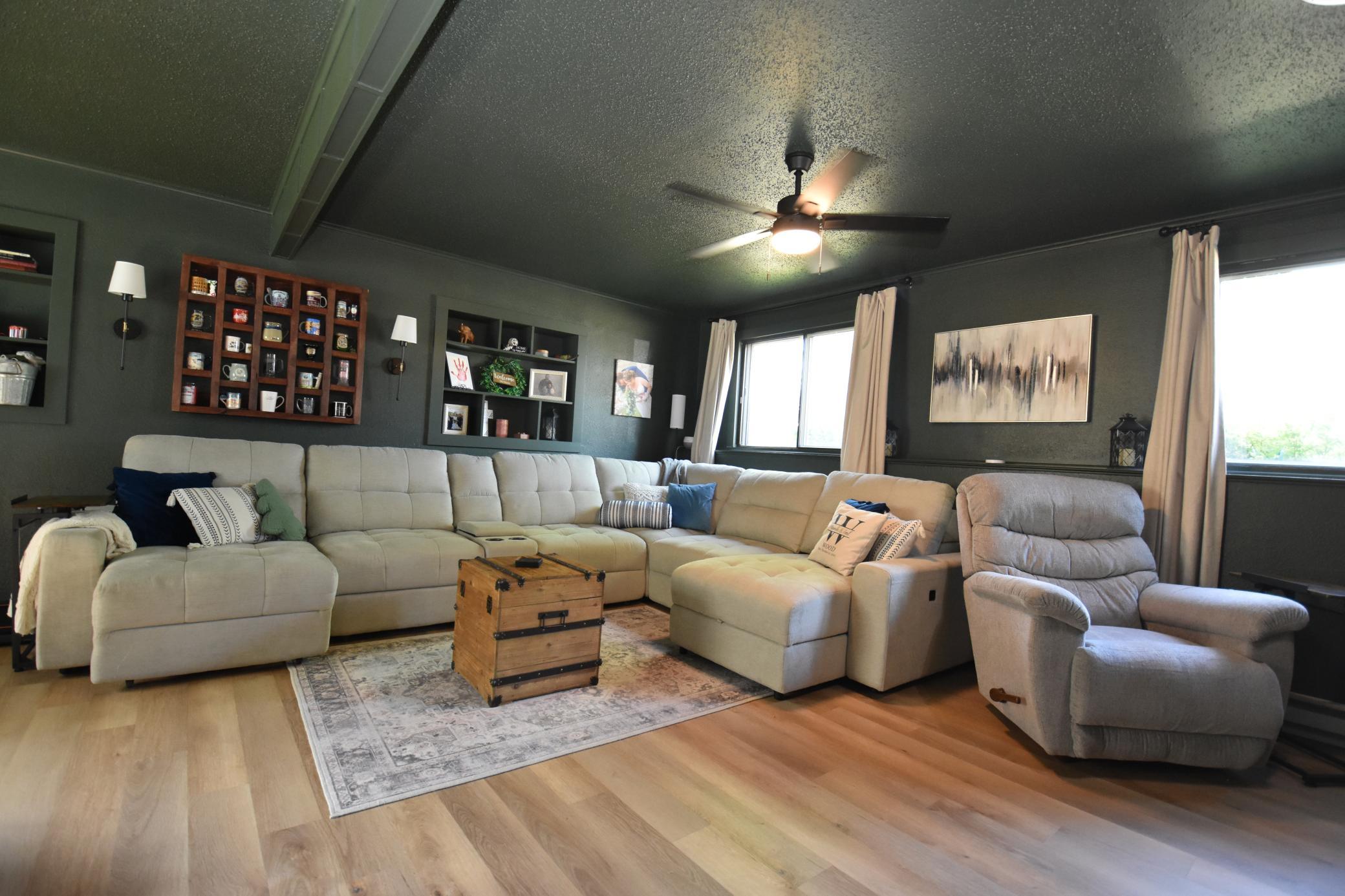 1224 20th Street N, Moorhead MN 56560 - Photo 14 of 38