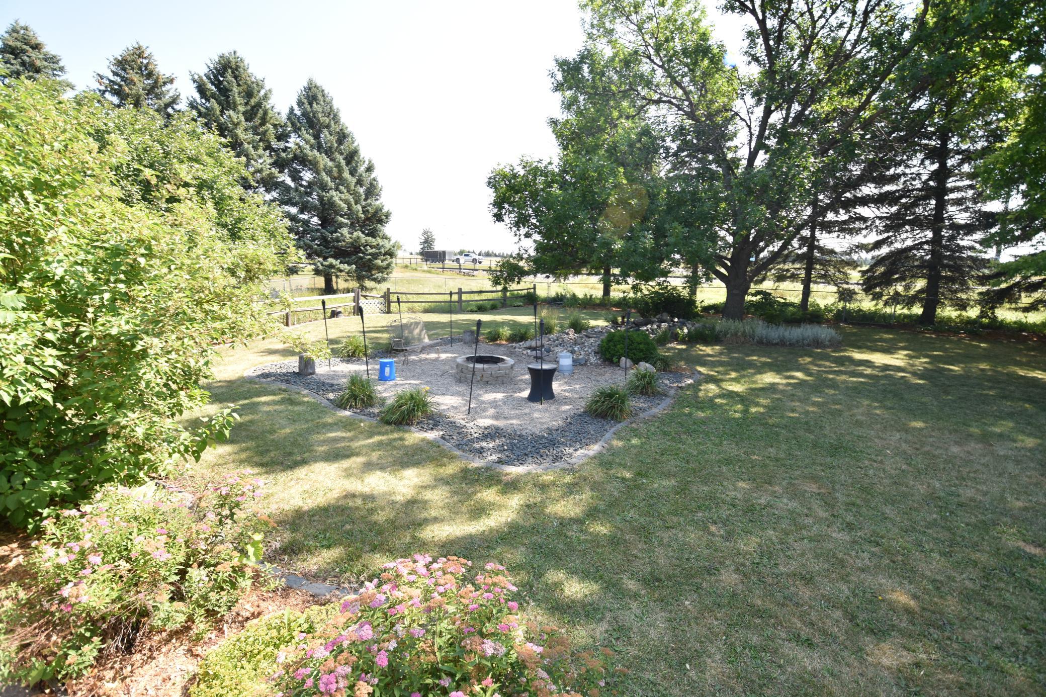 1224 20th Street N, Moorhead MN 56560 - Photo 24 of 38