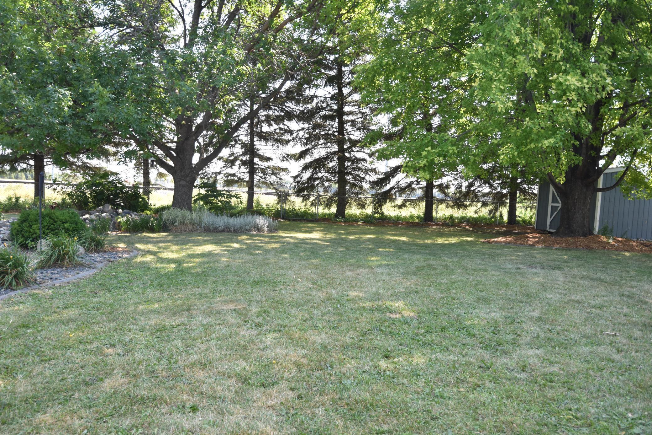 1224 20th Street N, Moorhead MN 56560 - Photo 37 of 38
