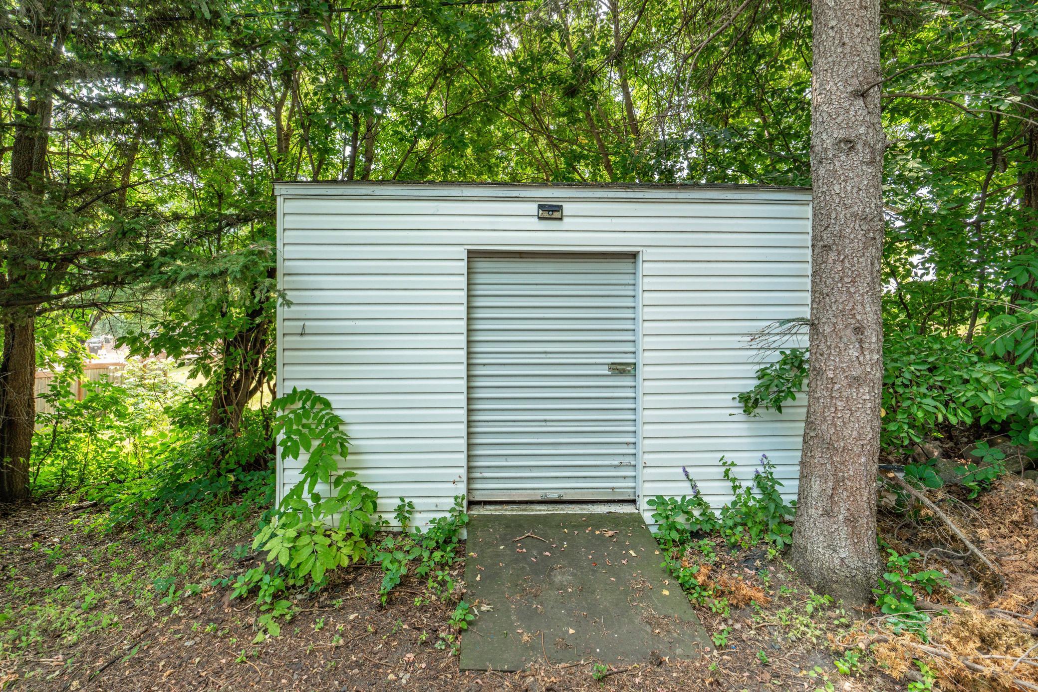 405 W Channing Avenue, Fergus Falls MN 56537 - Photo 39 of 47