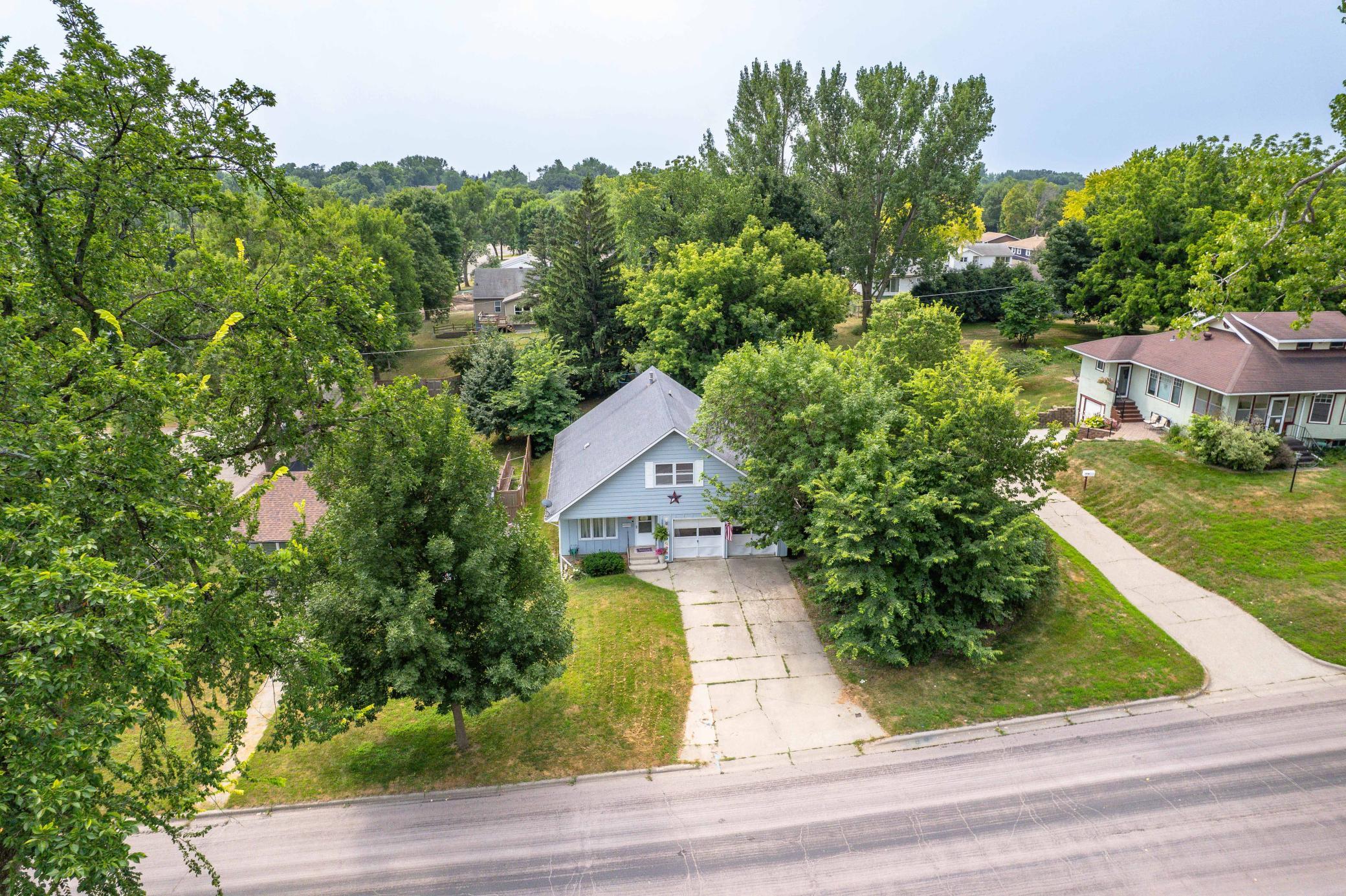 405 W Channing Avenue, Fergus Falls MN 56537 - Photo 40 of 47