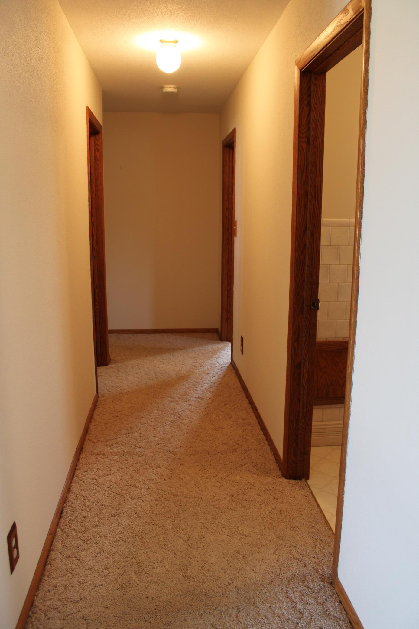 1969 single family home for sale at 506 Lincoln Avenue W in Karlstad, MN — 3 bed, 2 bath (photo 8 of 32)
