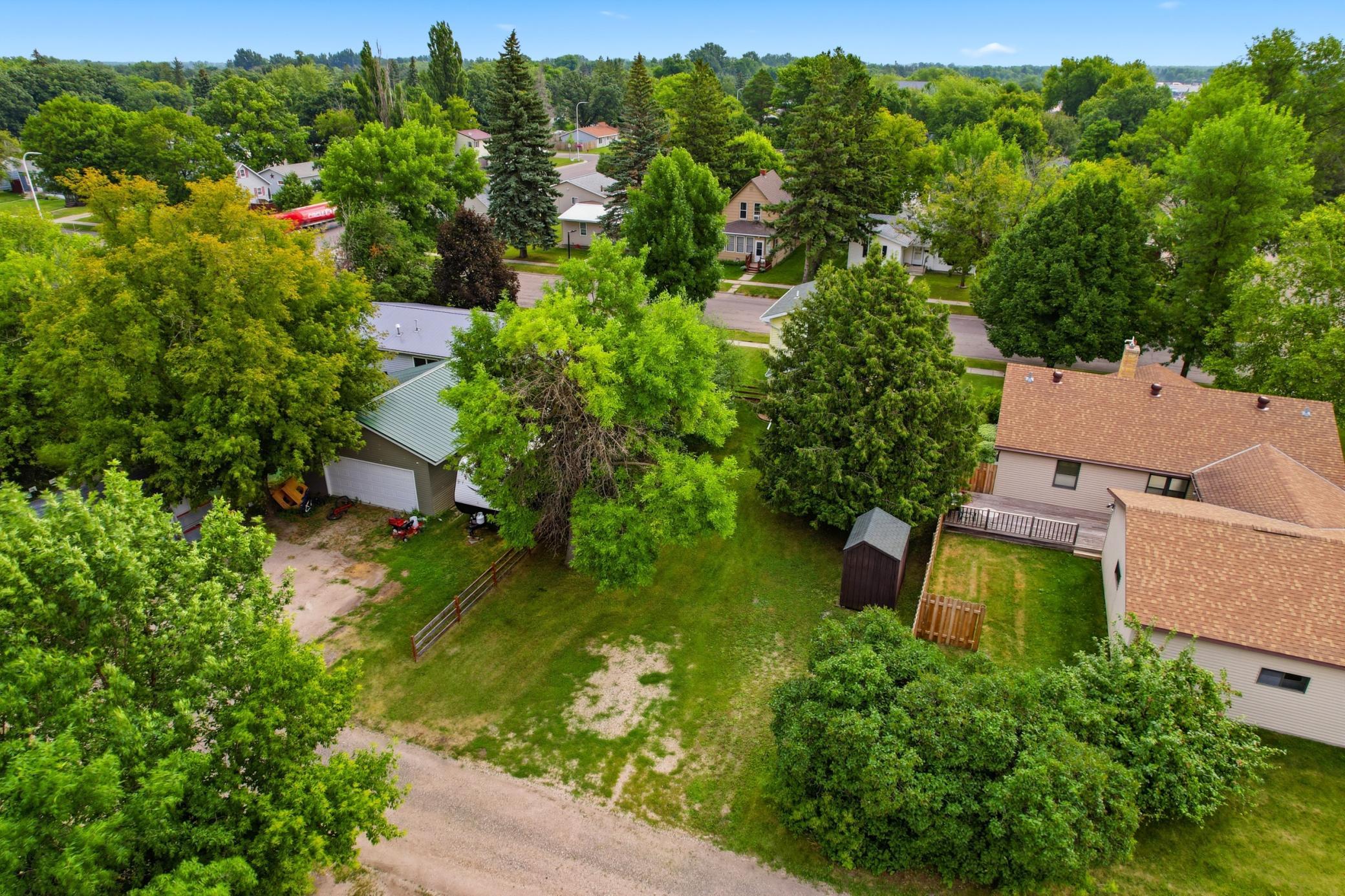1930 single family home for sale at 109 Kneale Avenue S in Thief River Falls, MN — 2 bed, 1 bath (photo 8 of 12)