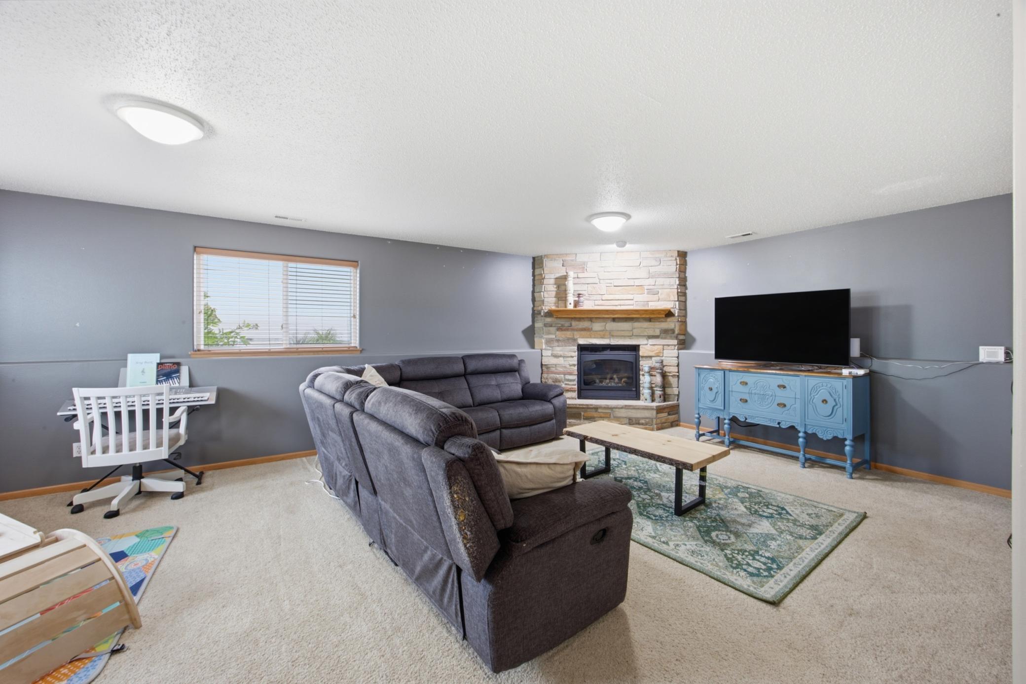 3671 Harrison Street S, Fargo ND 58104 - Photo 19 of 37