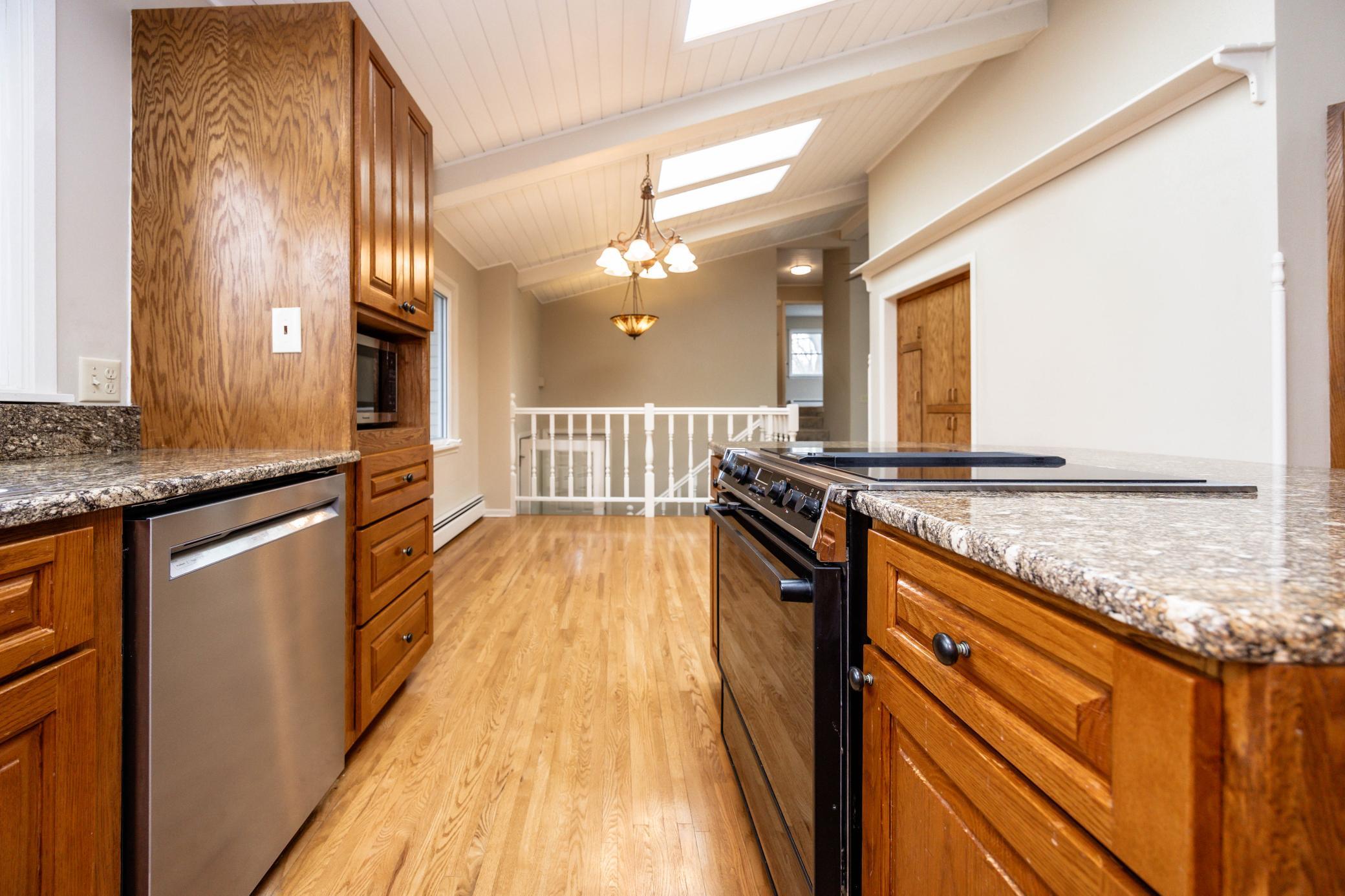 1974 single family home for sale at 24331 County Highway 6 in Detroit Lakes, MN — 3 bed, 2 bath (photo 11 of 83)