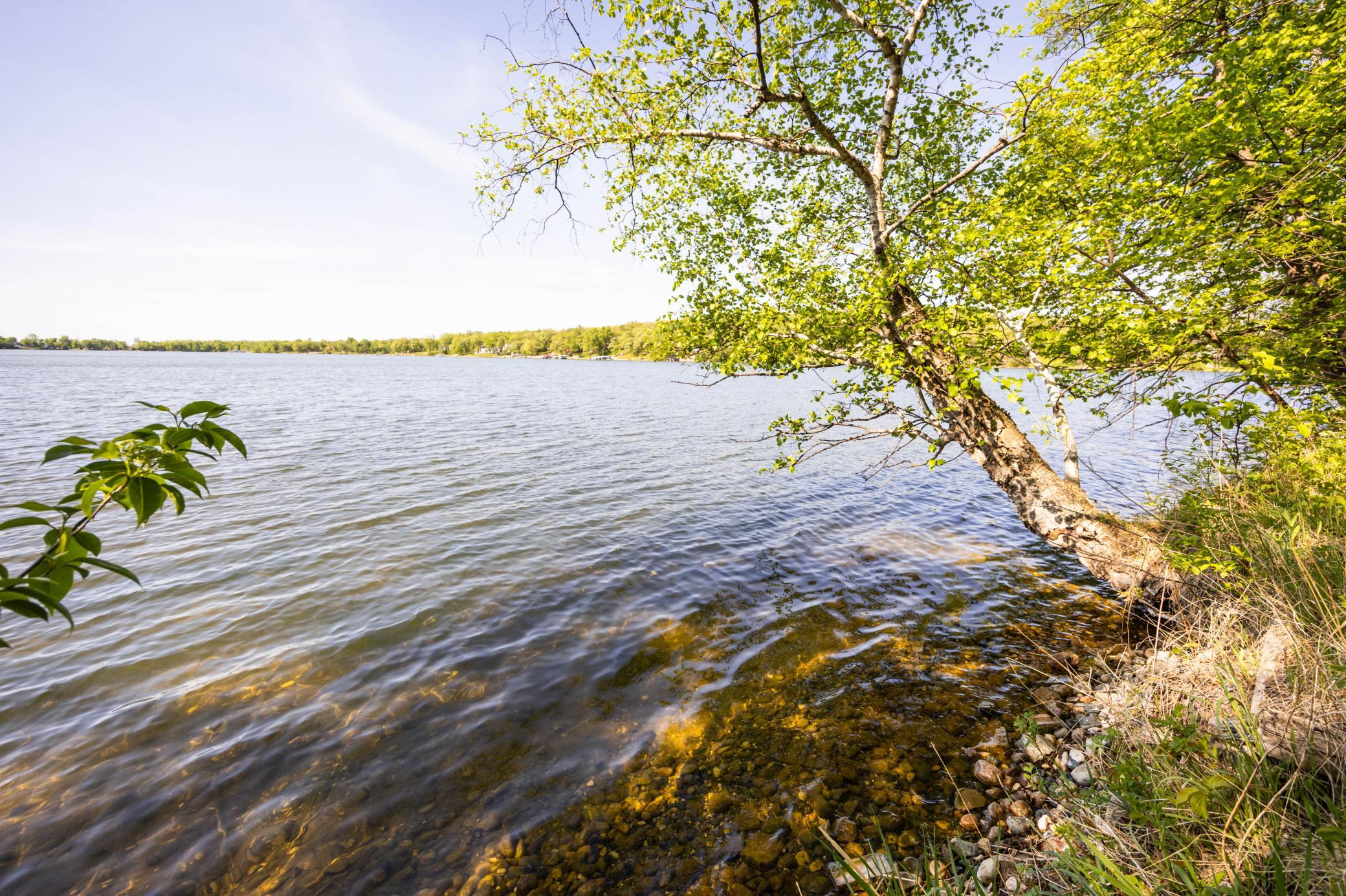 1974 single family home for sale at 24331 County Highway 6 in Detroit Lakes, MN — 3 bed, 2 bath (photo 5 of 83)