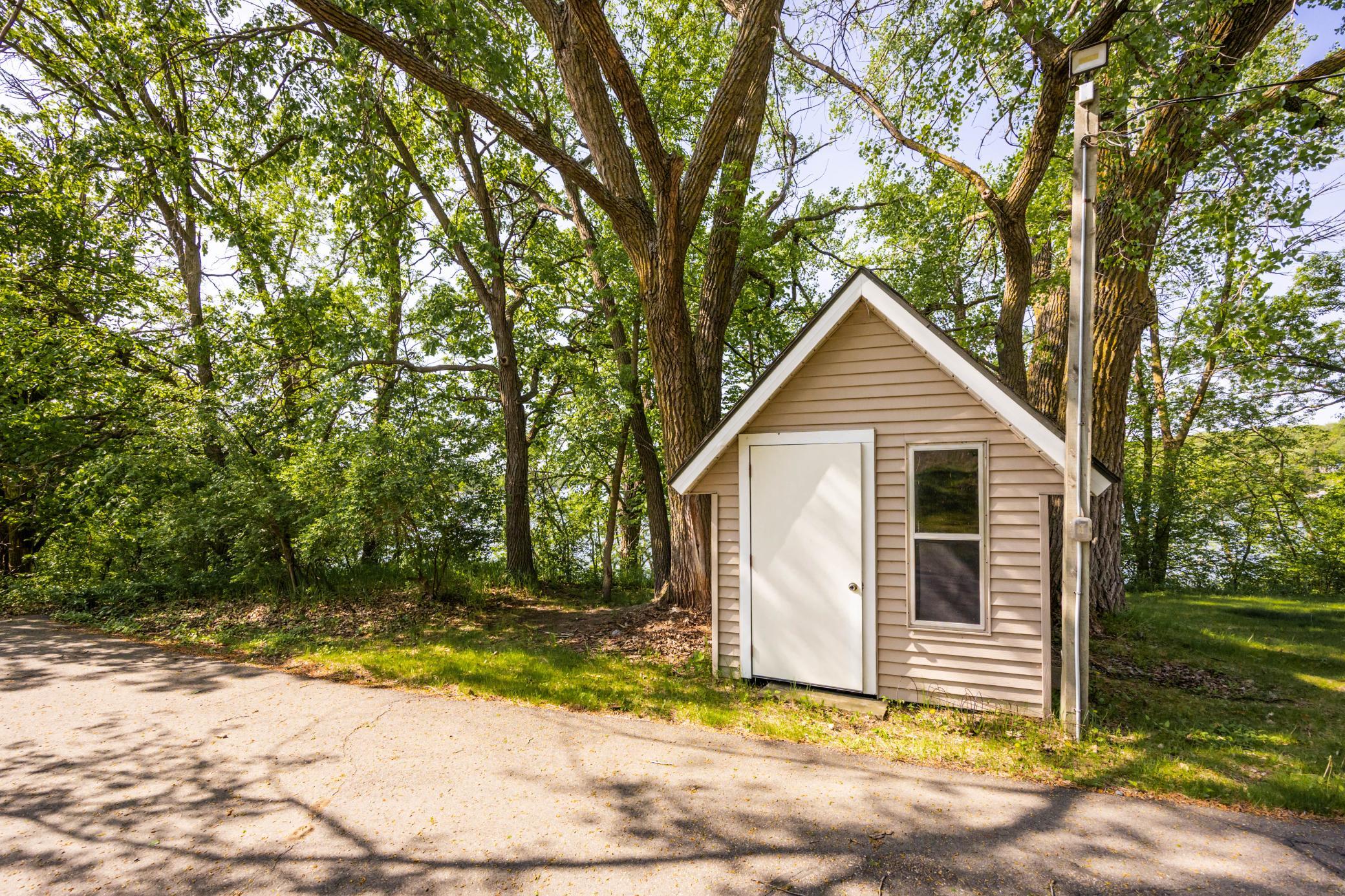 1974 single family home for sale at 24331 County Highway 6 in Detroit Lakes, MN — 3 bed, 2 bath (photo 62 of 83)