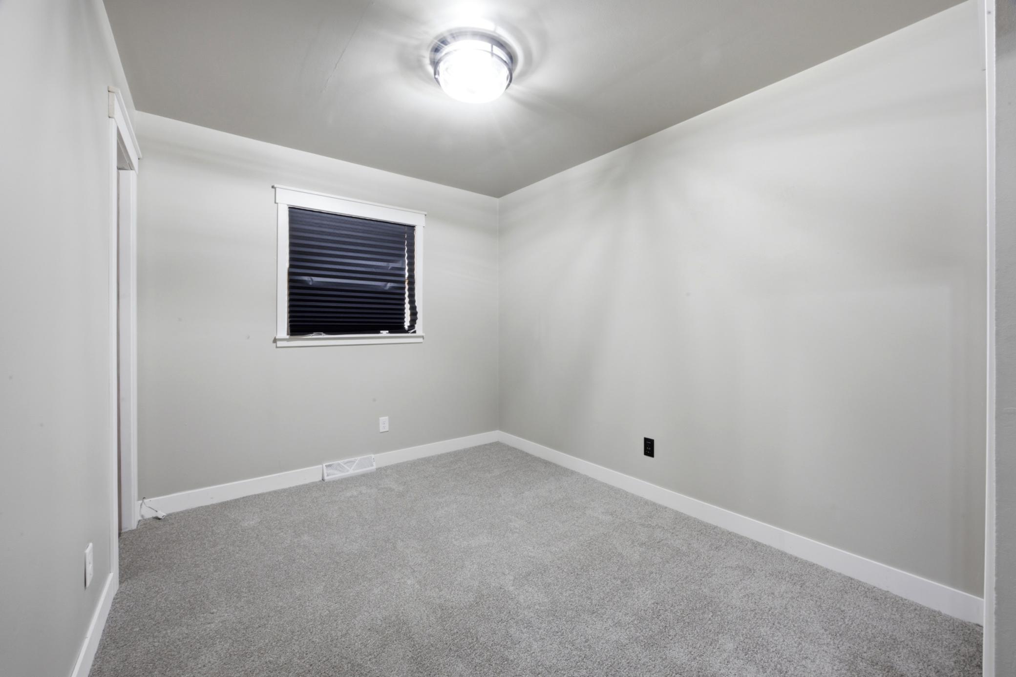 1964 single family home for sale at 115 Park Avenue E in Hendrum, MN — 3 bed, 2 bath (photo 15 of 27)