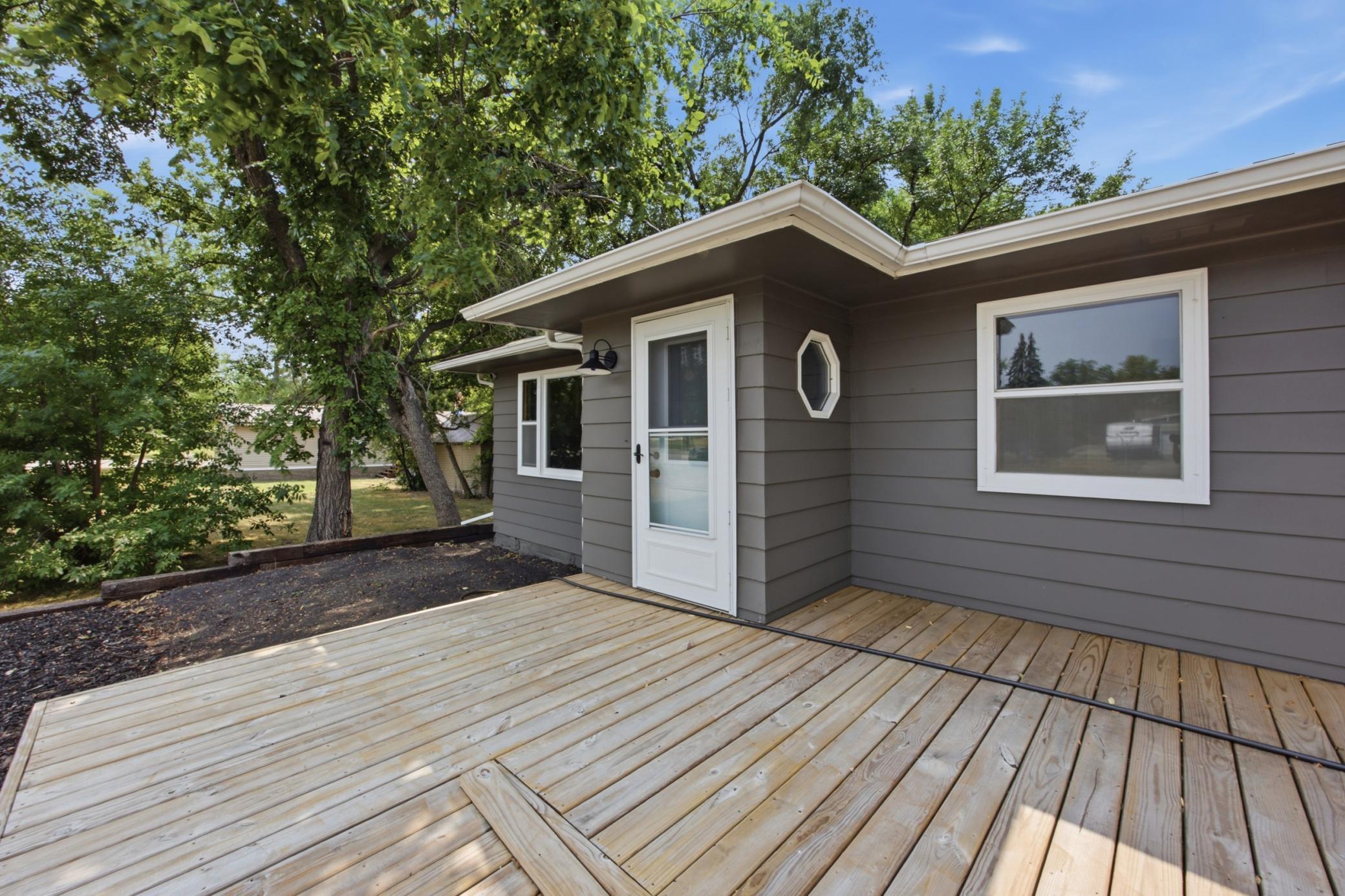 1964 single family home for sale at 115 Park Avenue E in Hendrum, MN — 3 bed, 2 bath (photo 3 of 27)