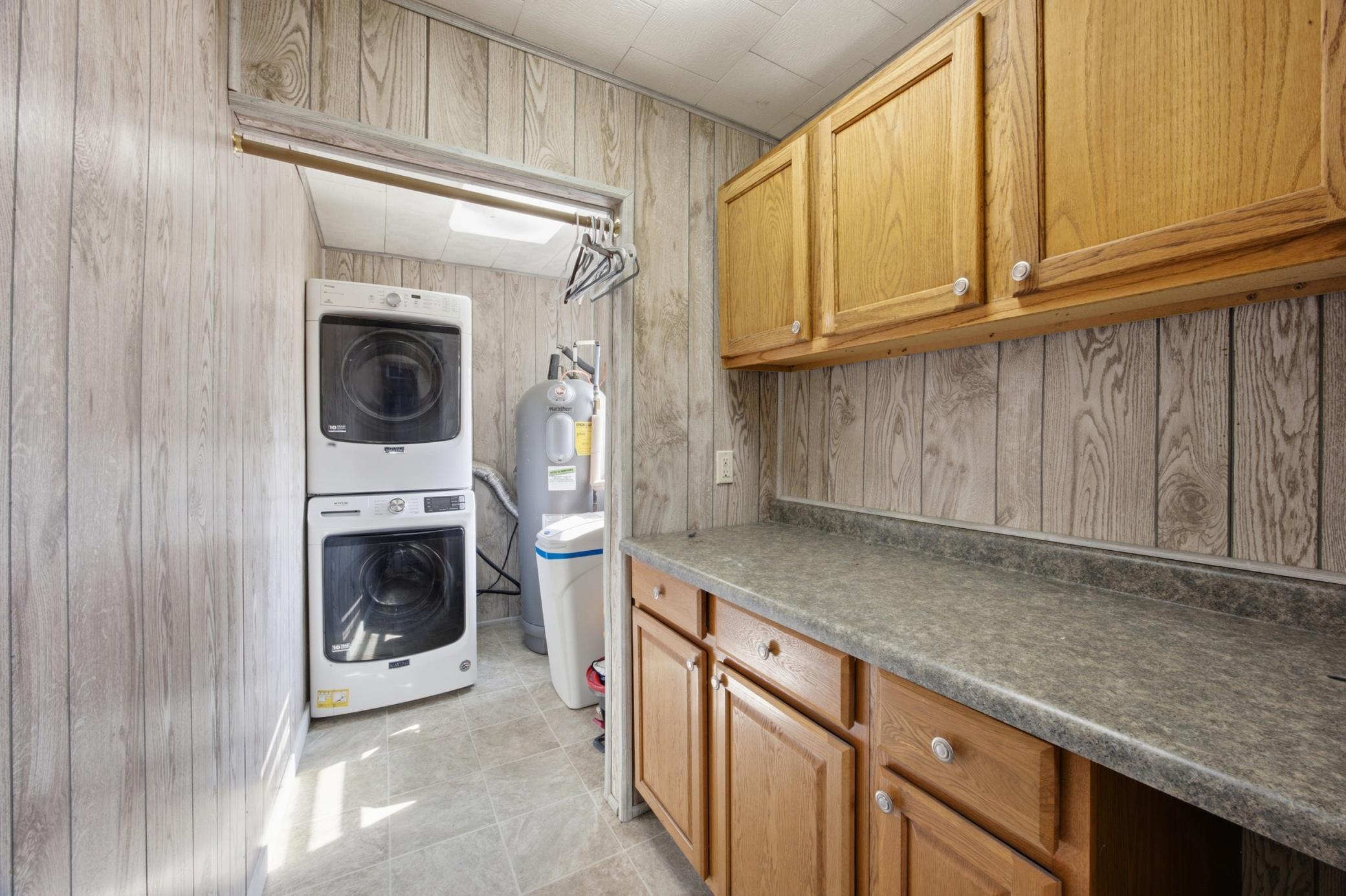 1900 single family home for sale at 295 9th Avenue in Walcott, ND — 4 bed, 2 bath (photo 14 of 35)