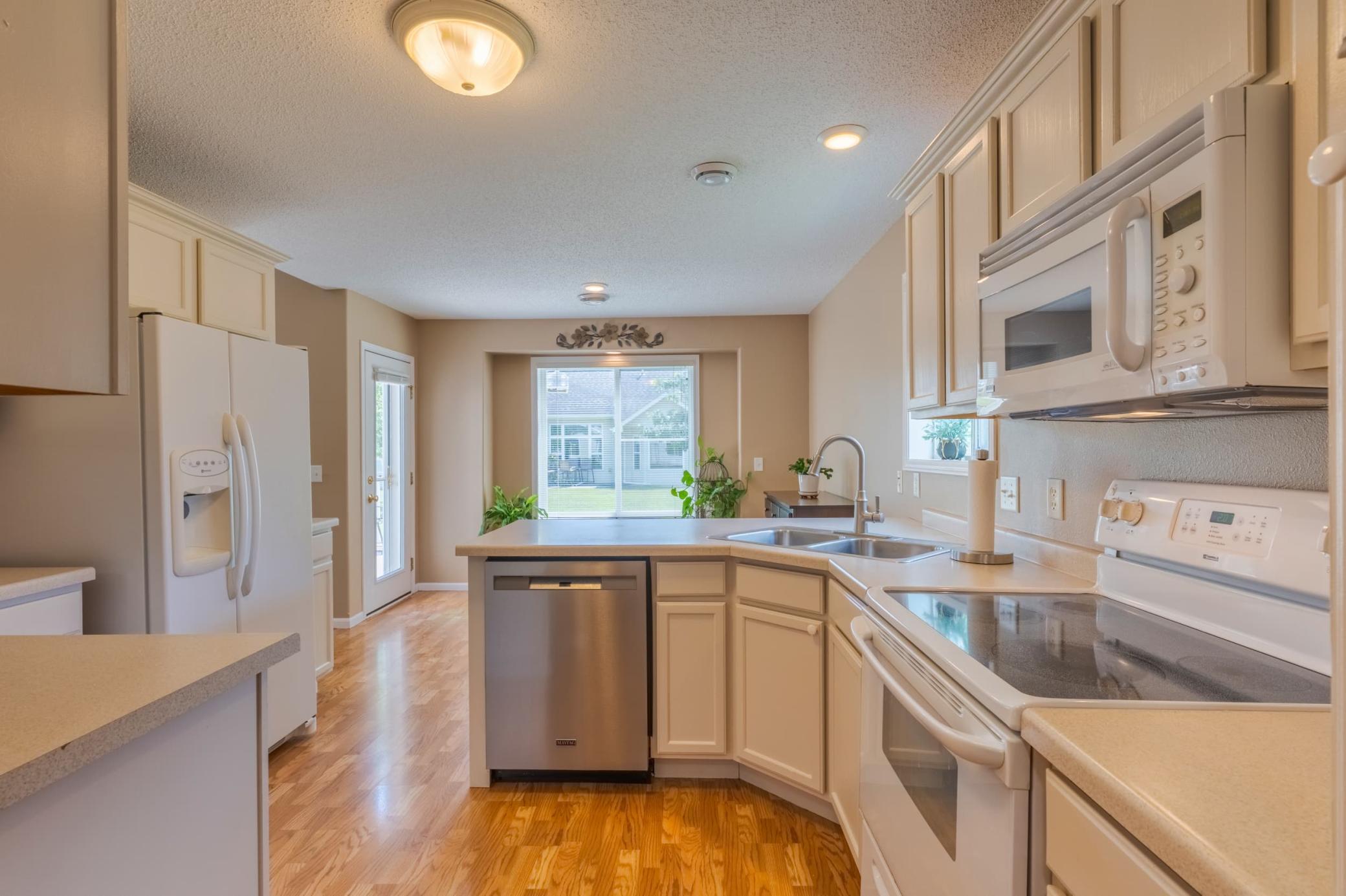 738 33rd Street NW, Bemidji MN 56601 - Photo 7 of 20