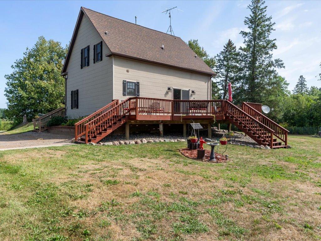 1910 single family home for sale at 39523 State Highway 47 in Aitkin, MN — 3 bed, 2 bath (photo 28 of 42)