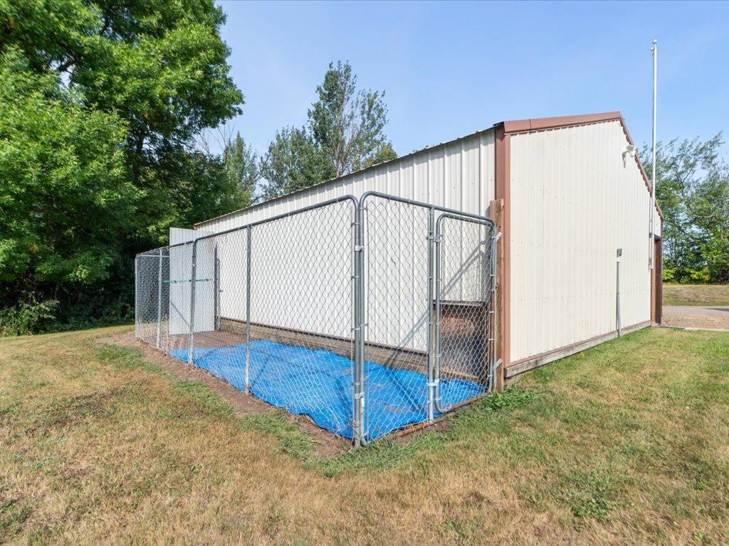 1910 single family home for sale at 39523 State Highway 47 in Aitkin, MN — 3 bed, 2 bath (photo 29 of 42)