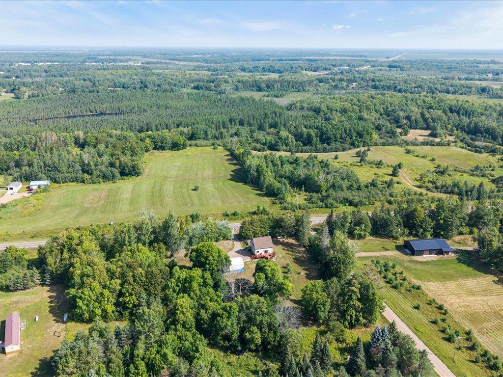 1910 single family home for sale at 39523 State Highway 47 in Aitkin, MN — 3 bed, 2 bath (photo 31 of 42)