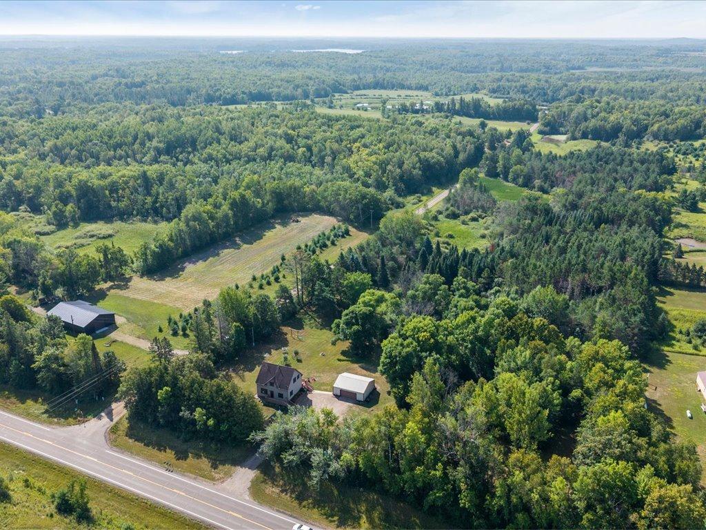 1910 single family home for sale at 39523 State Highway 47 in Aitkin, MN — 3 bed, 2 bath (photo 39 of 42)