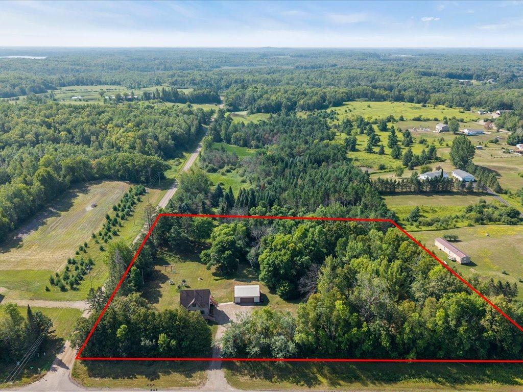1910 single family home for sale at 39523 State Highway 47 in Aitkin, MN — 3 bed, 2 bath (photo 42 of 42)